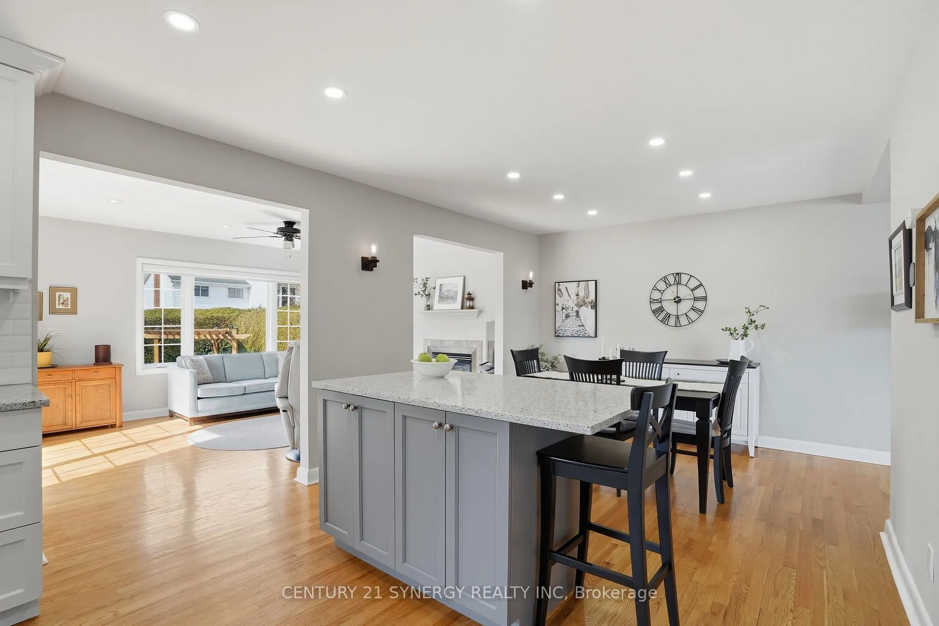 Photo 13 of 1298 Woodside Drive, Ottawa, Copeland Park — HOMEH