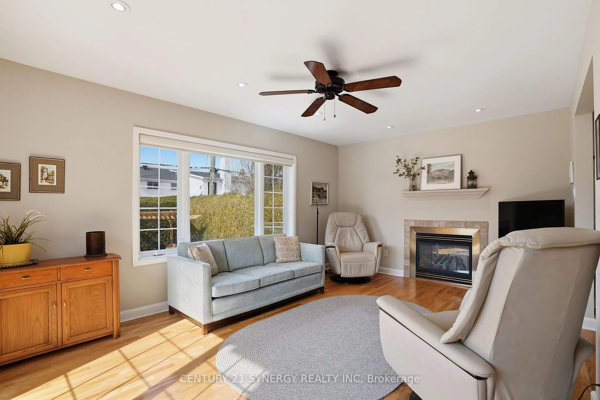 Photo 15 of 1298 Woodside Drive, Ottawa, Copeland Park — HOMEH