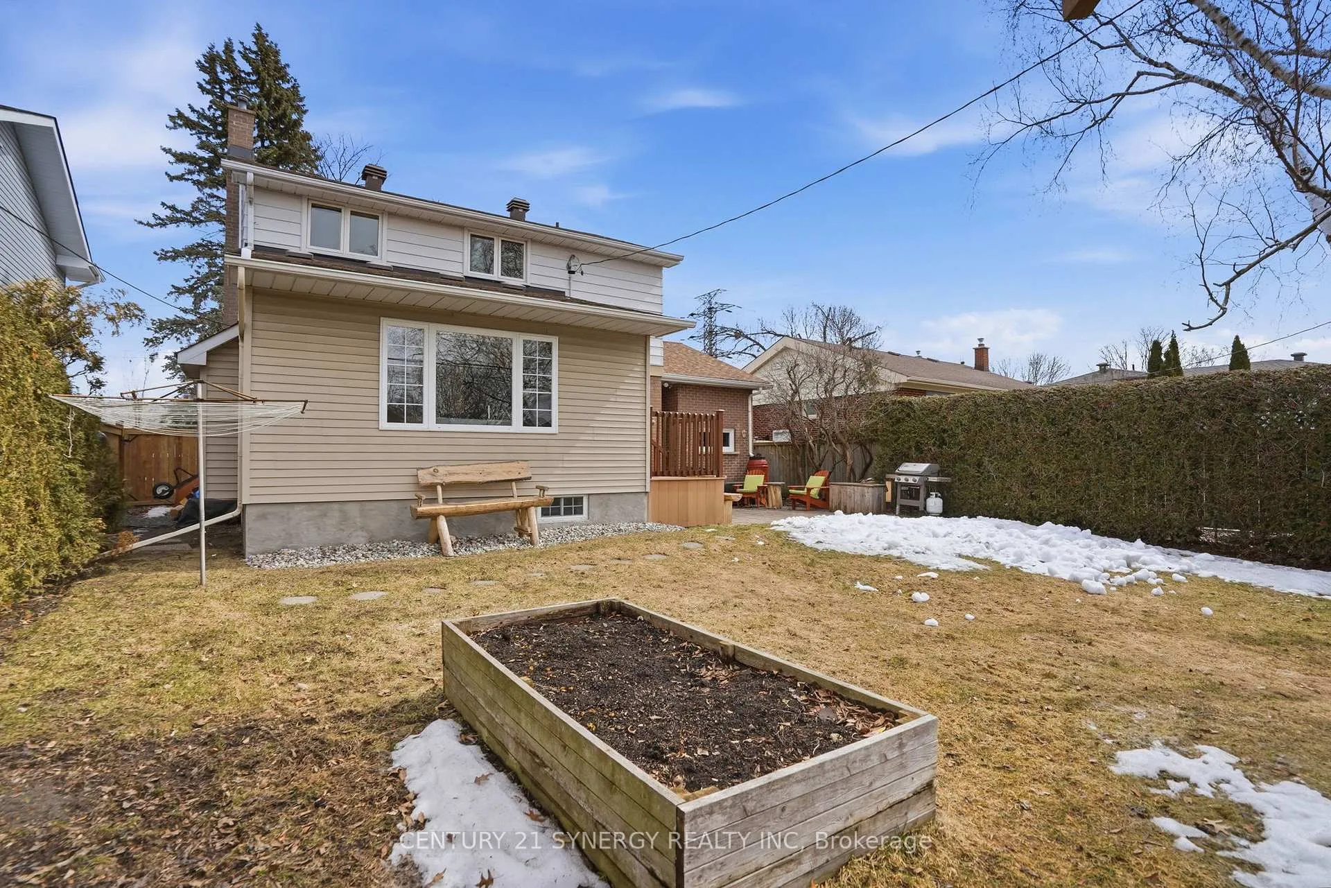 Photo 33 of 1298 Woodside Drive, Ottawa, Copeland Park — HOMEH