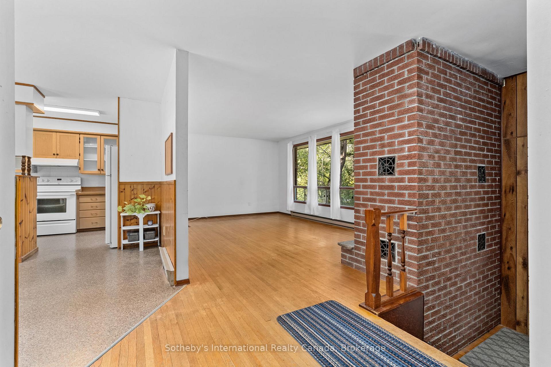 Photo 10 of 1114 Winhara Road, Gravenhurst, Muskoka (S) — HOMEH