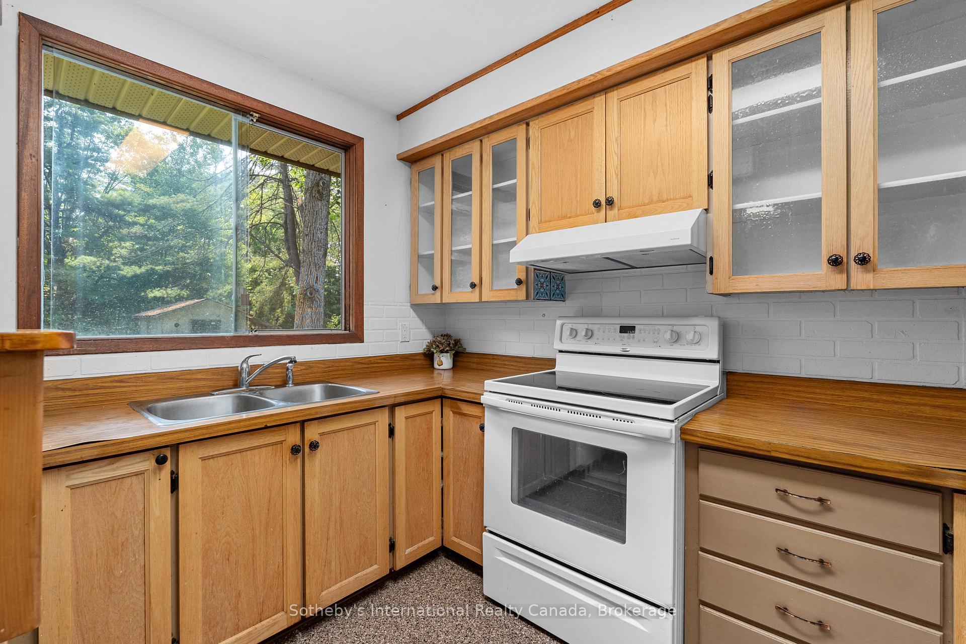 Photo 15 of 1114 Winhara Road, Gravenhurst, Muskoka (S) — HOMEH