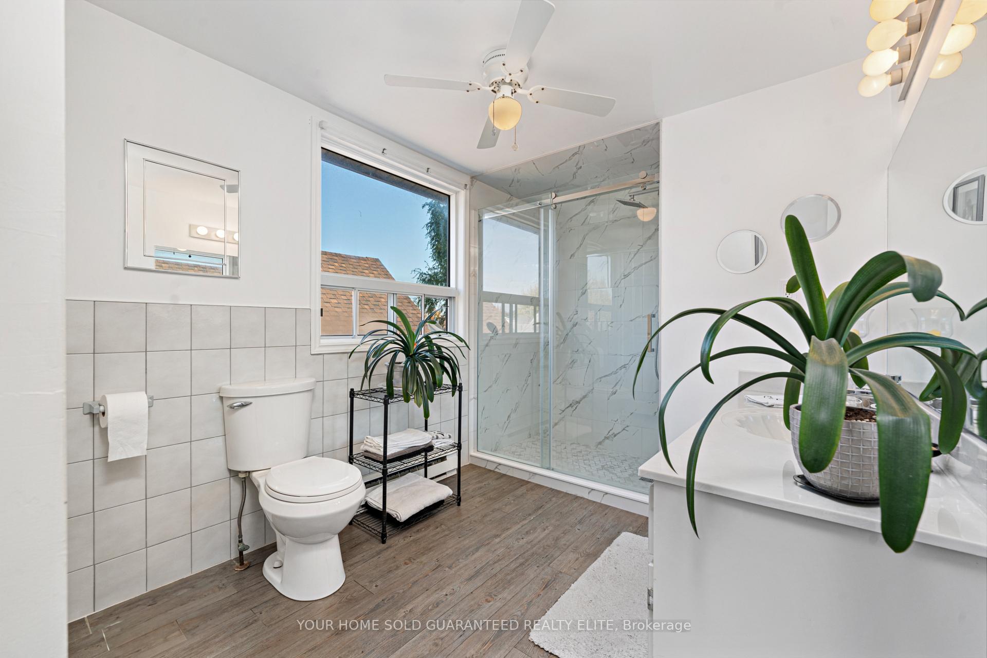 Photo 13 of 49 Crosthwaite Avenue S, Hamilton, Bartonville — HOMEH