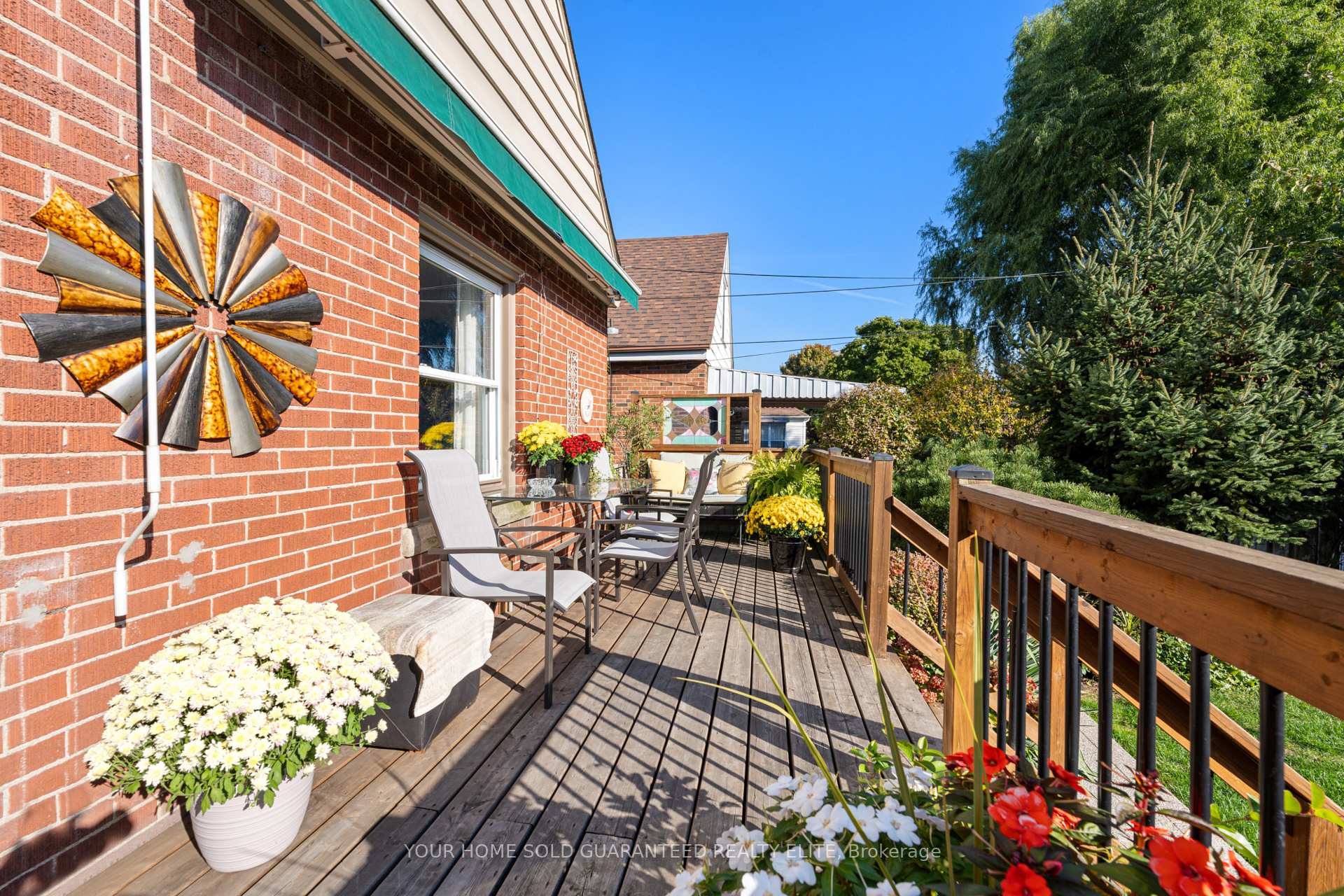 Photo 21 of 49 Crosthwaite Avenue S, Hamilton, Bartonville — HOMEH