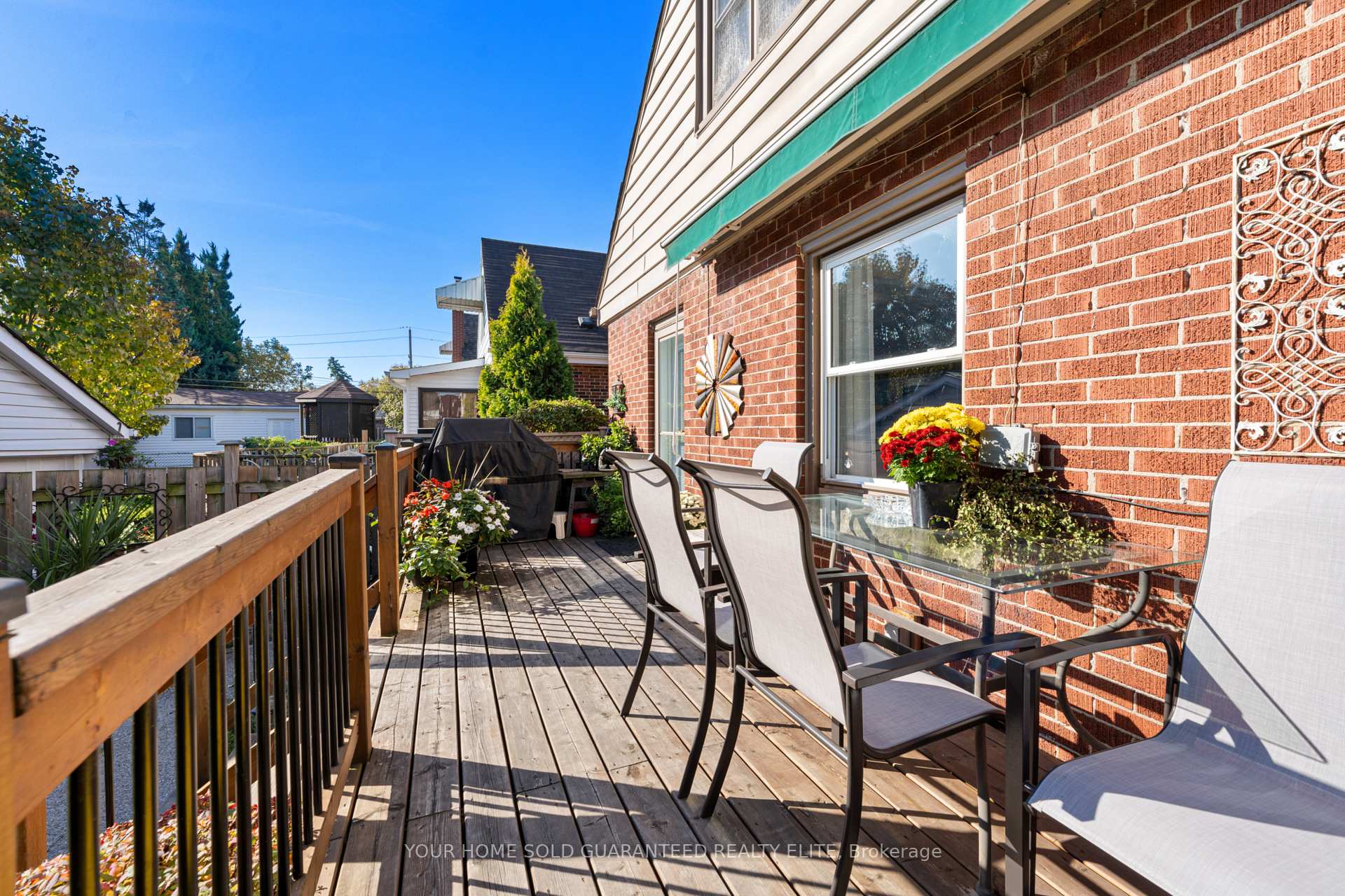 Photo 22 of 49 Crosthwaite Avenue S, Hamilton, Bartonville — HOMEH