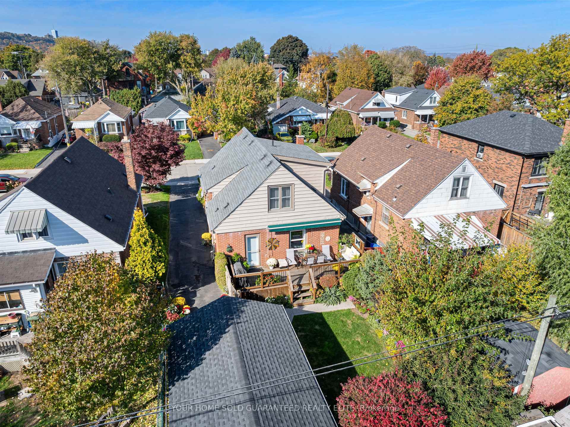 Photo 23 of 49 Crosthwaite Avenue S, Hamilton, Bartonville — HOMEH