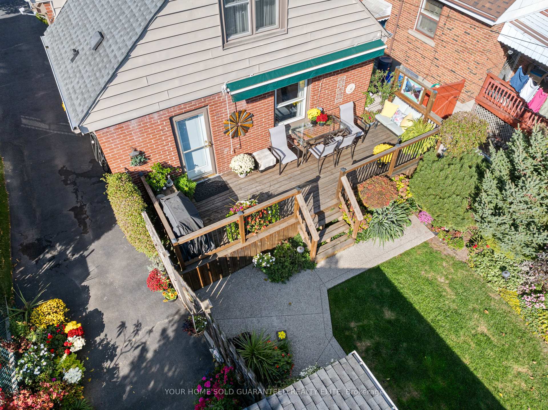 Photo 24 of 49 Crosthwaite Avenue S, Hamilton, Bartonville — HOMEH