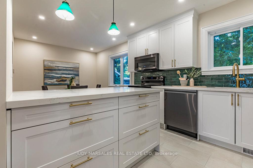 Photo 17 of 23 Sydenham Street, Hamilton, Dundas — HOMEH