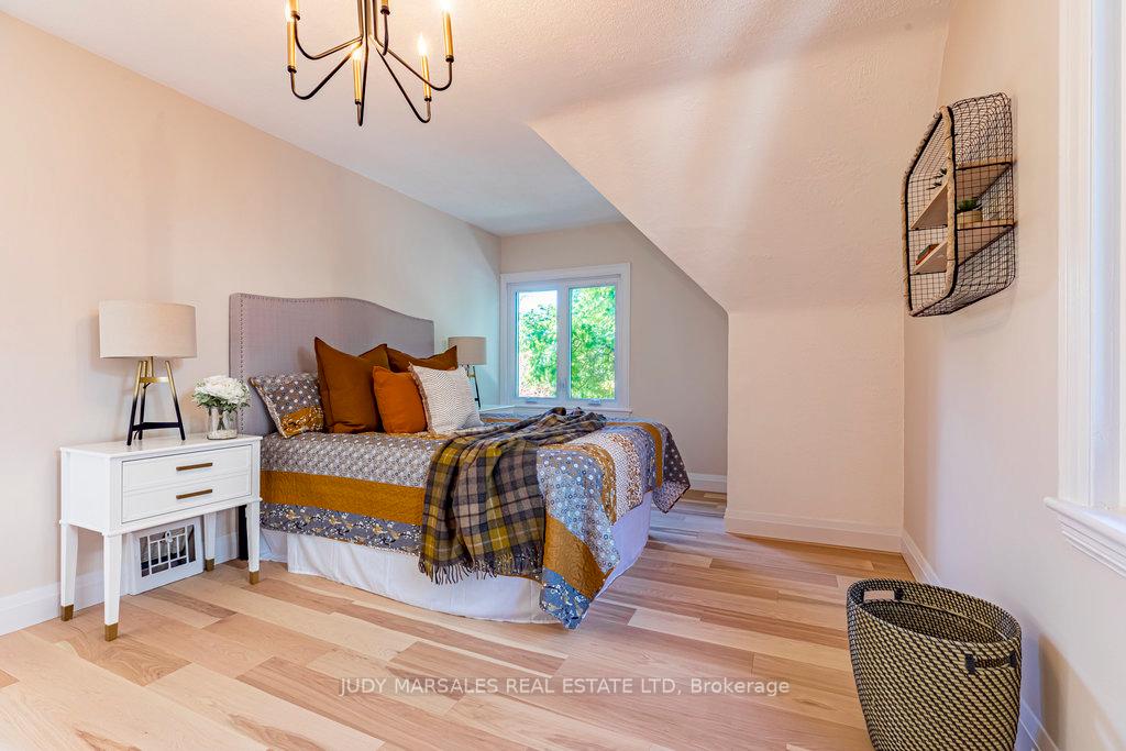 Photo 62 of 23 Sydenham Street, Hamilton, Dundas — HOMEH