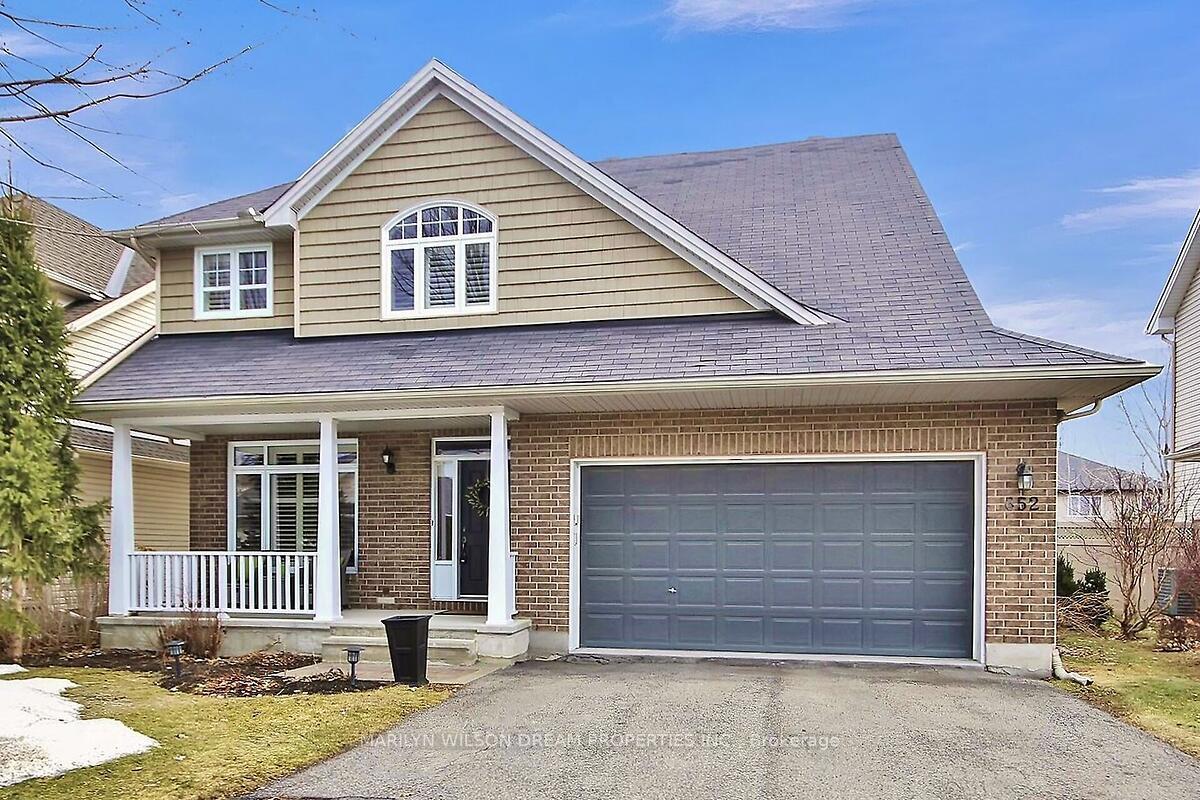 Front of 652 Netley Circle