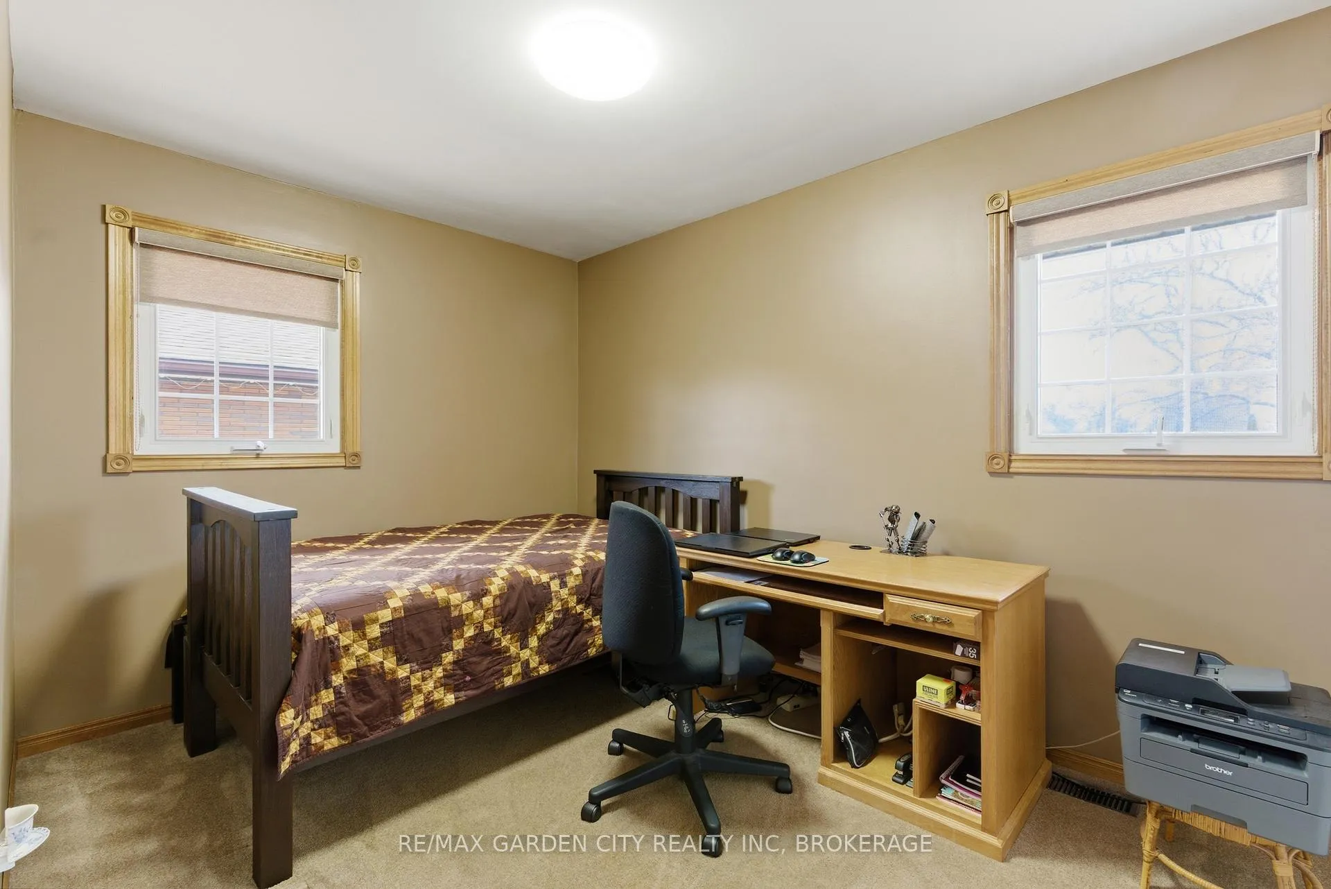 Photo 13 of 19 Tamarack Avenue, St. Catharines, Bunting/Linwell — HOMEH