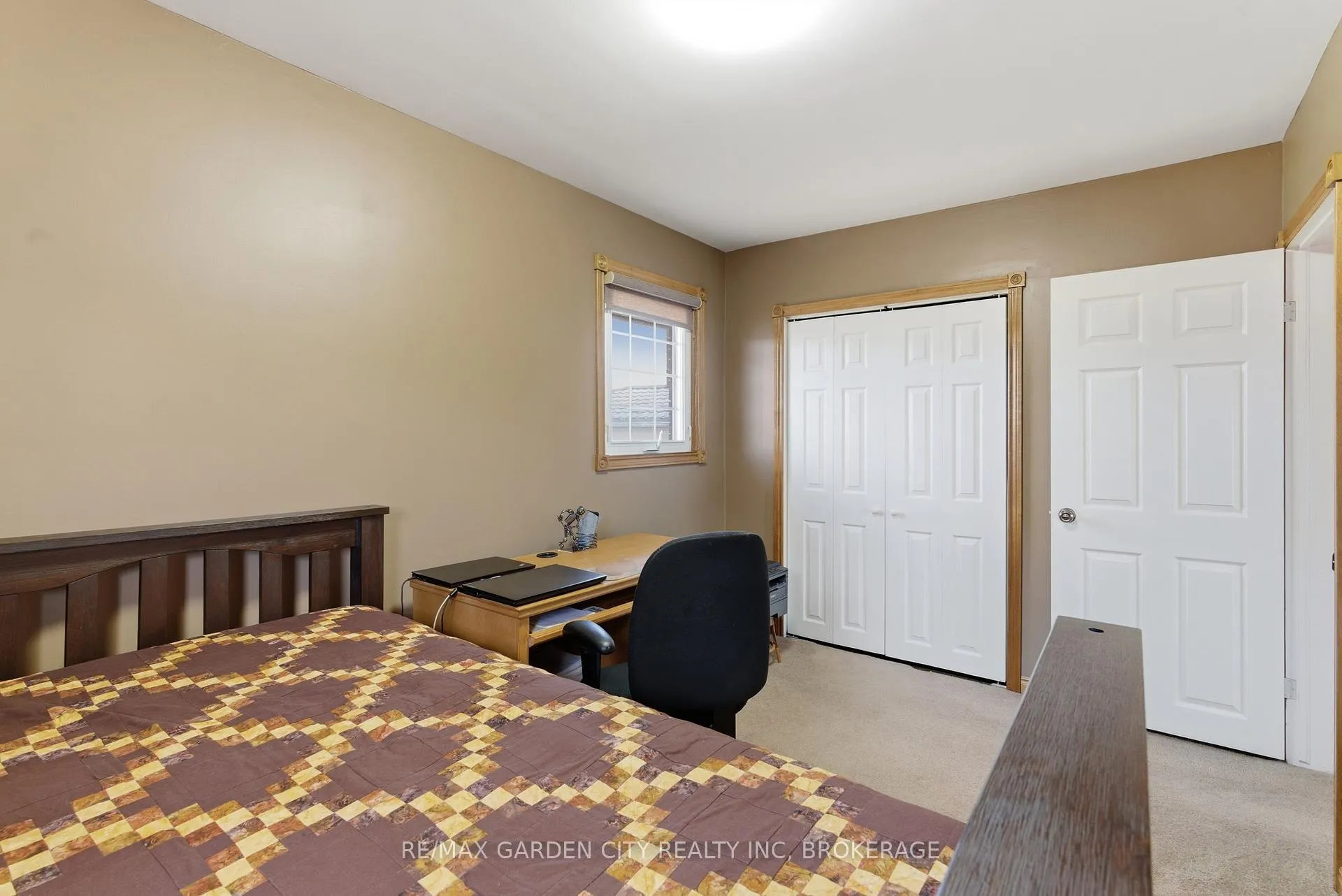 Photo 14 of 19 Tamarack Avenue, St. Catharines, Bunting/Linwell — HOMEH