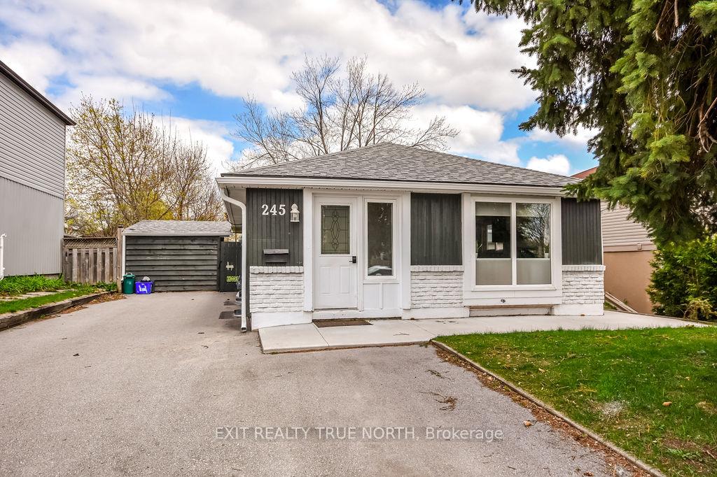 Photo 2 of 245 Letitia Street, Barrie, Letitia Heights — HOMEH
