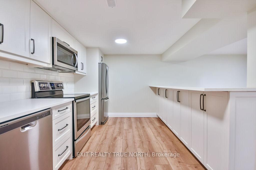 Photo 22 of 245 Letitia Street, Barrie, Letitia Heights — HOMEH