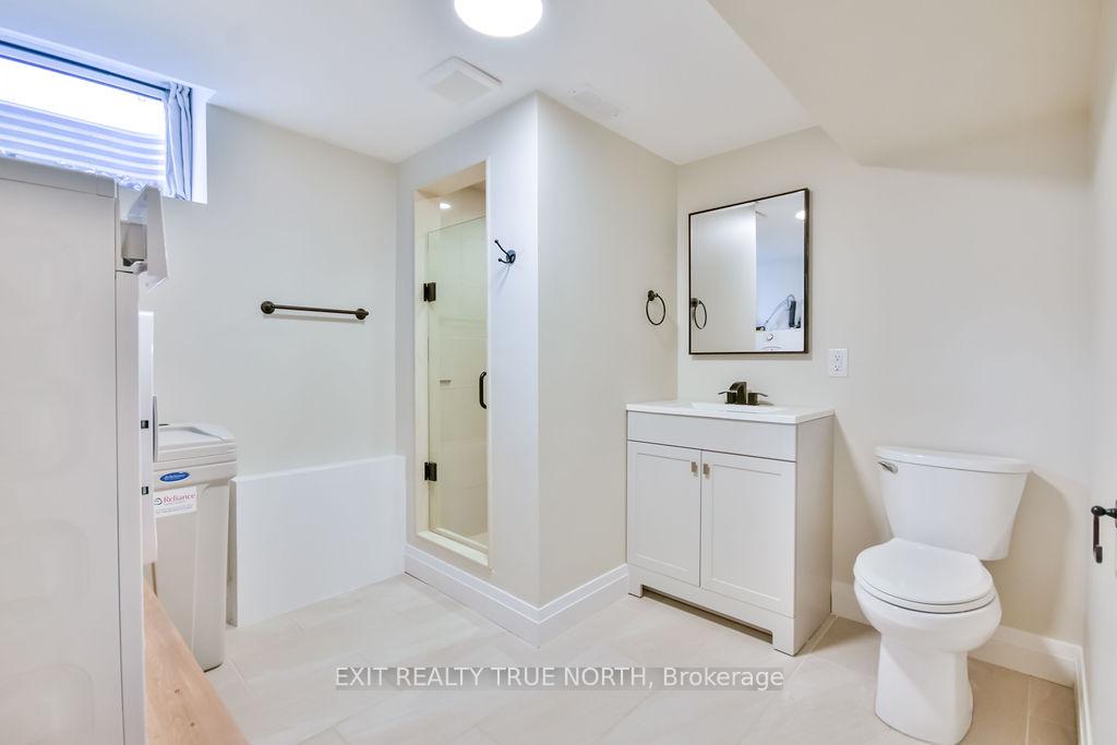 Photo 24 of 245 Letitia Street, Barrie, Letitia Heights — HOMEH