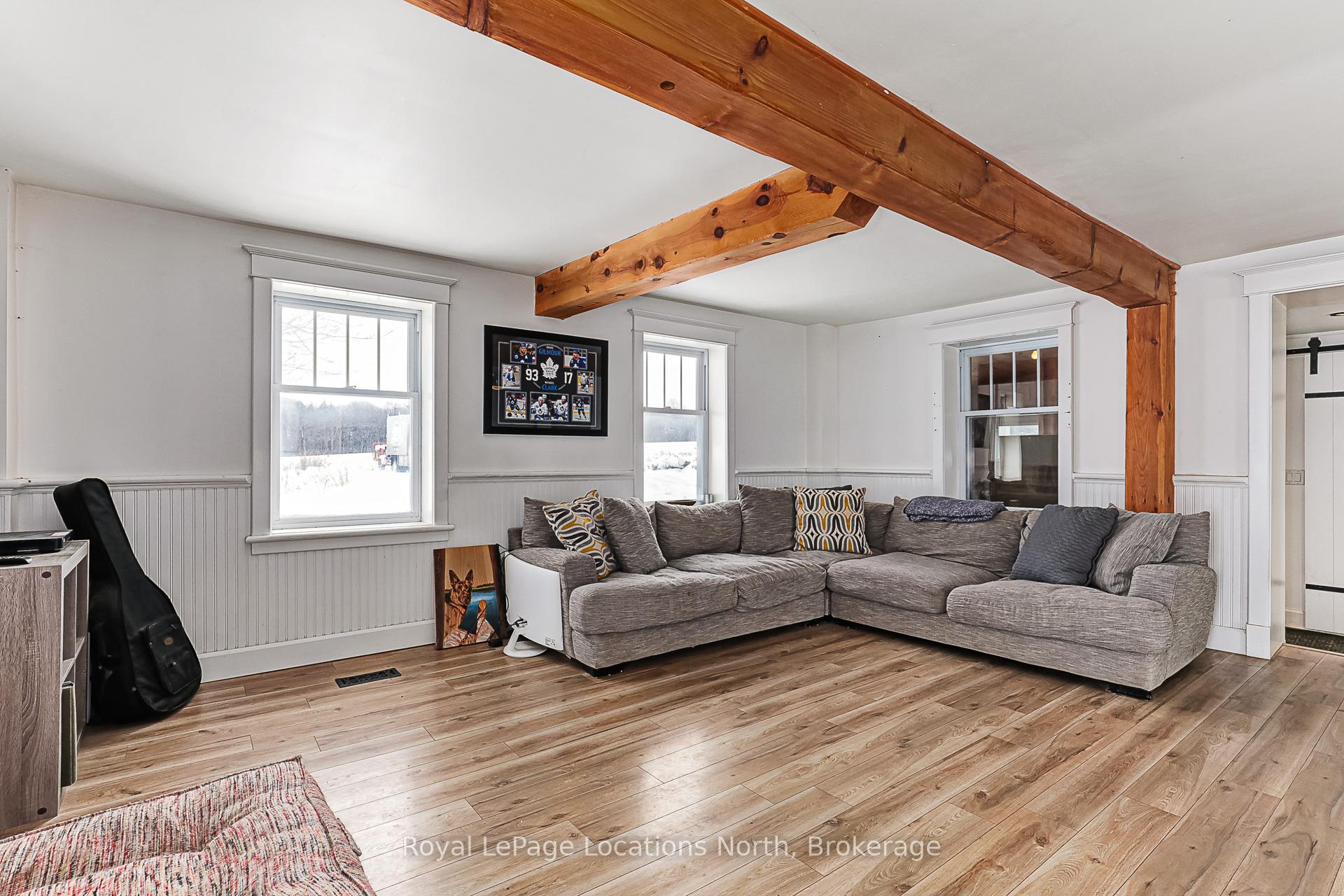 Photo 7 of 7149 21 22 Nottawasaga Side Road, Clearview, Rural Clearview — HOMEH