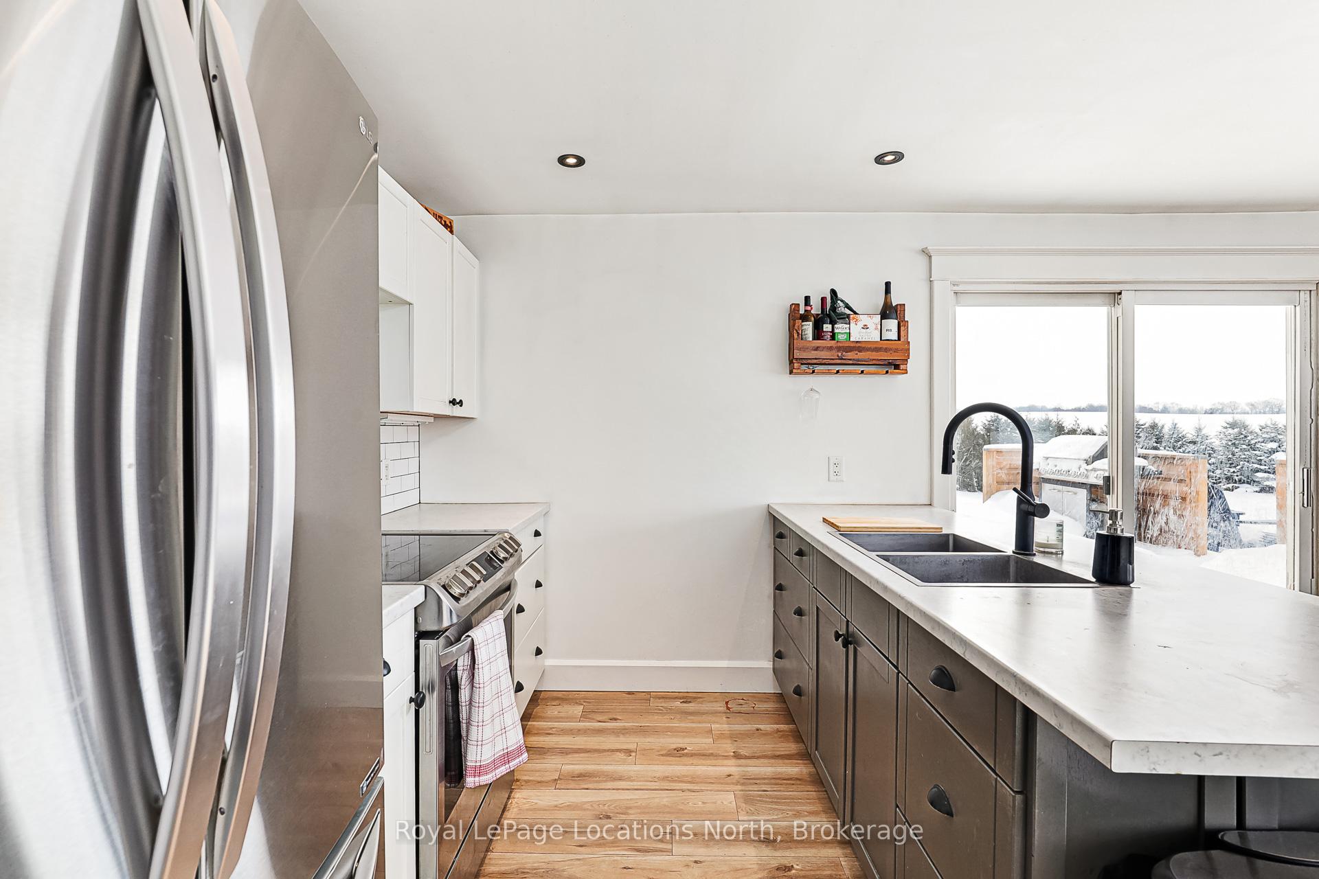Photo 16 of 7149 21 22 Nottawasaga Side Road, Clearview, Rural Clearview — HOMEH