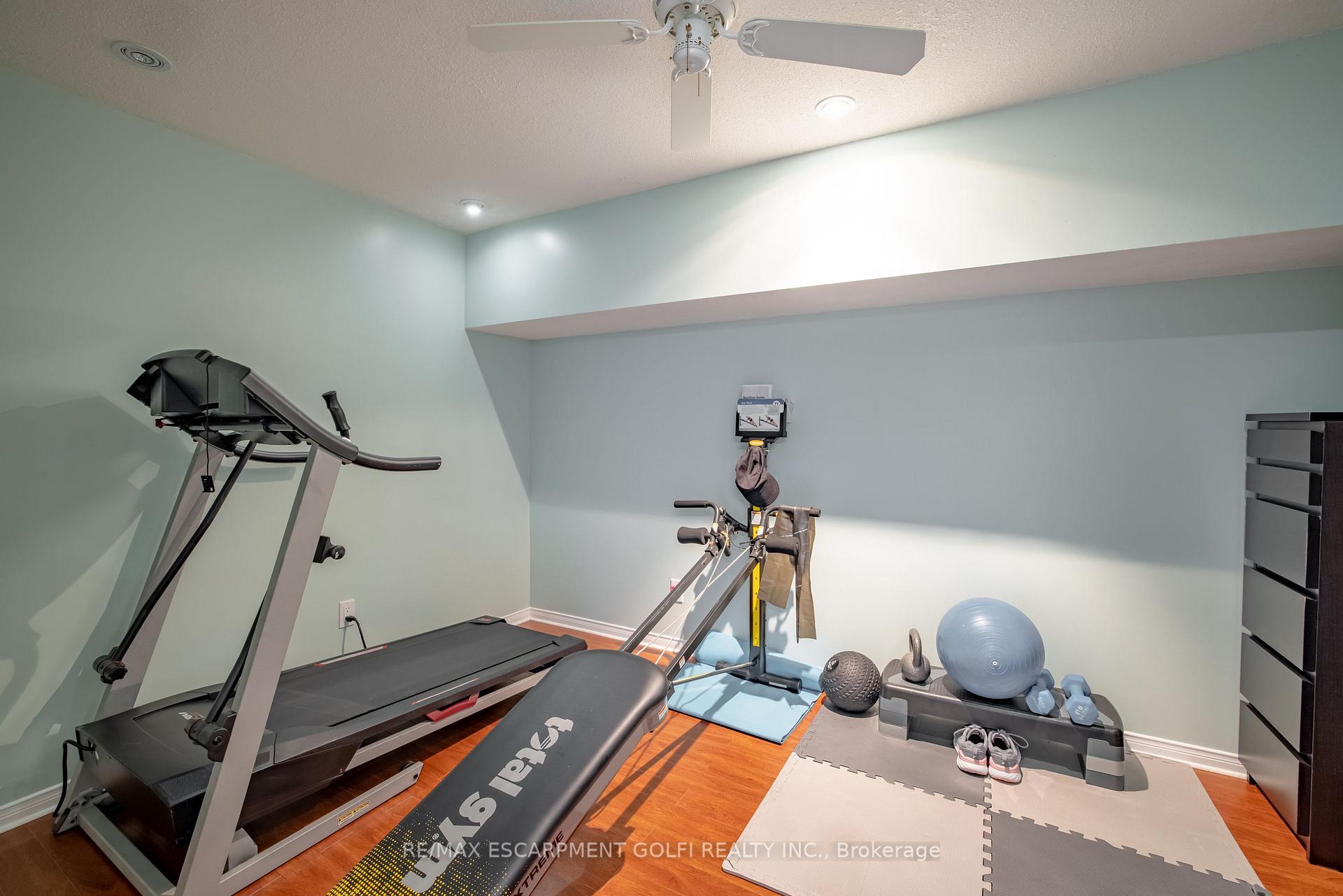 Photo 26 of 27 Warkdale Drive, St. Catharines, Burleigh Hill — HOMEH