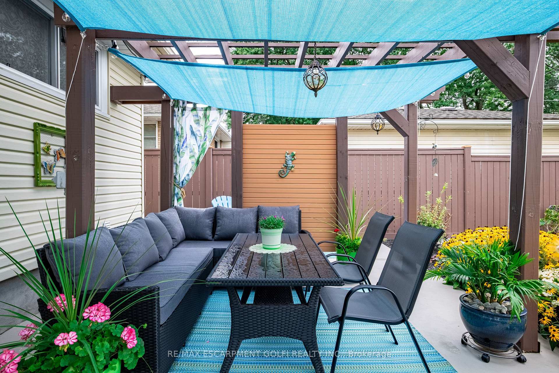 Photo 29 of 27 Warkdale Drive, St. Catharines, Burleigh Hill — HOMEH