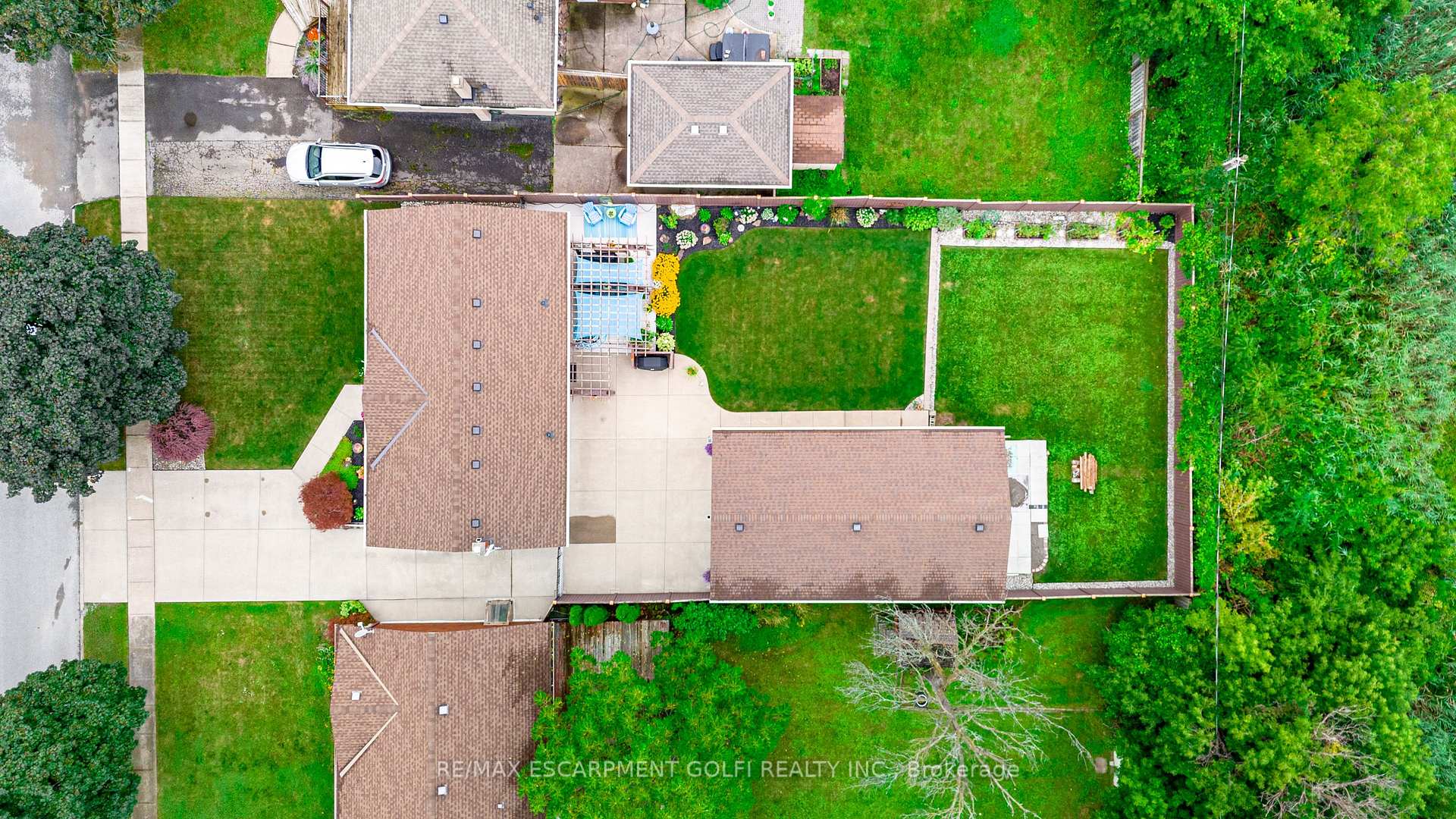 Photo 36 of 27 Warkdale Drive, St. Catharines, Burleigh Hill — HOMEH