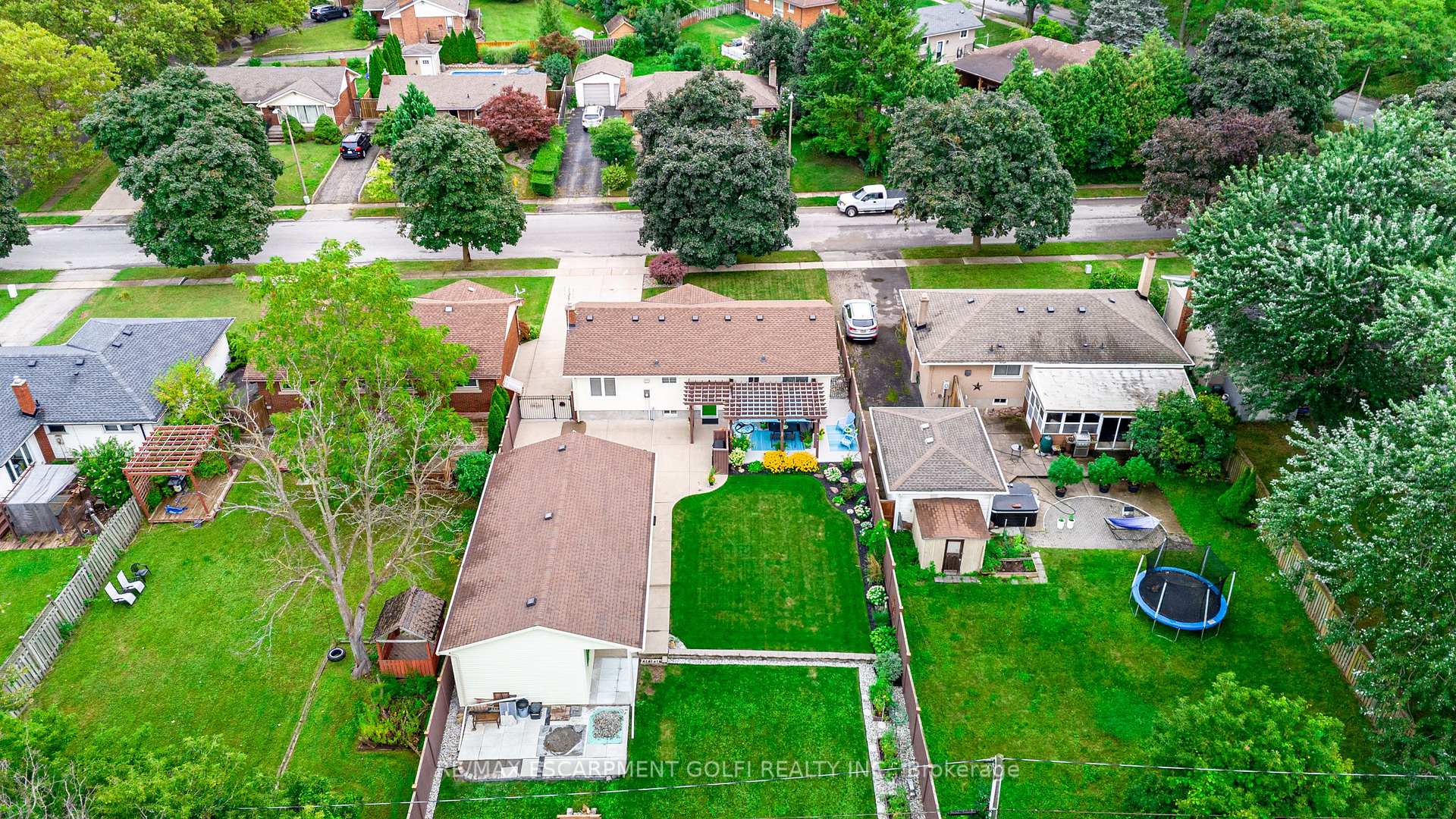 Photo 39 of 27 Warkdale Drive, St. Catharines, Burleigh Hill — HOMEH
