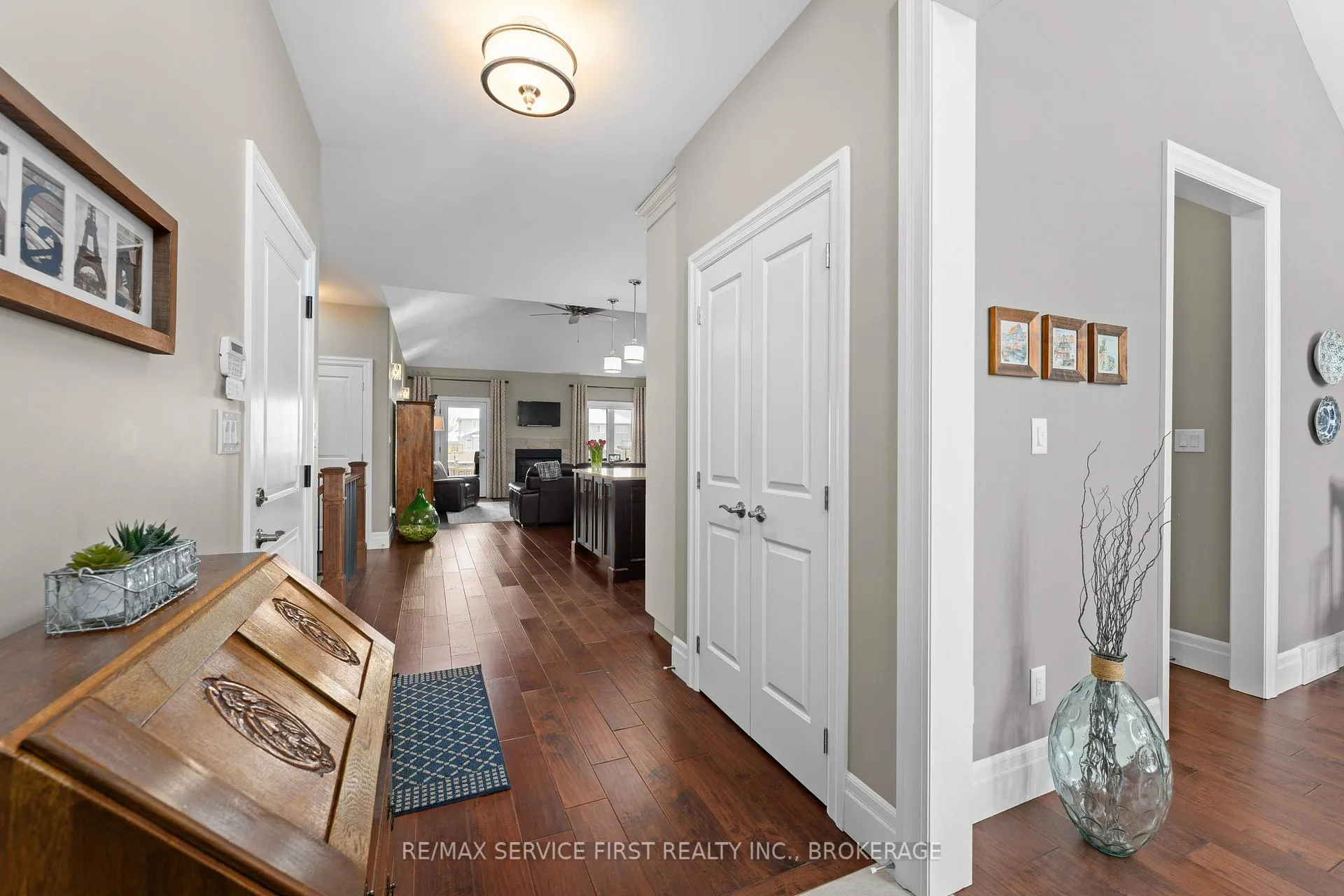 Photo 2 of 270 Pauline Tom Avenue, Kingston, Kingston East (Incl Barret Crt) — HOMEH