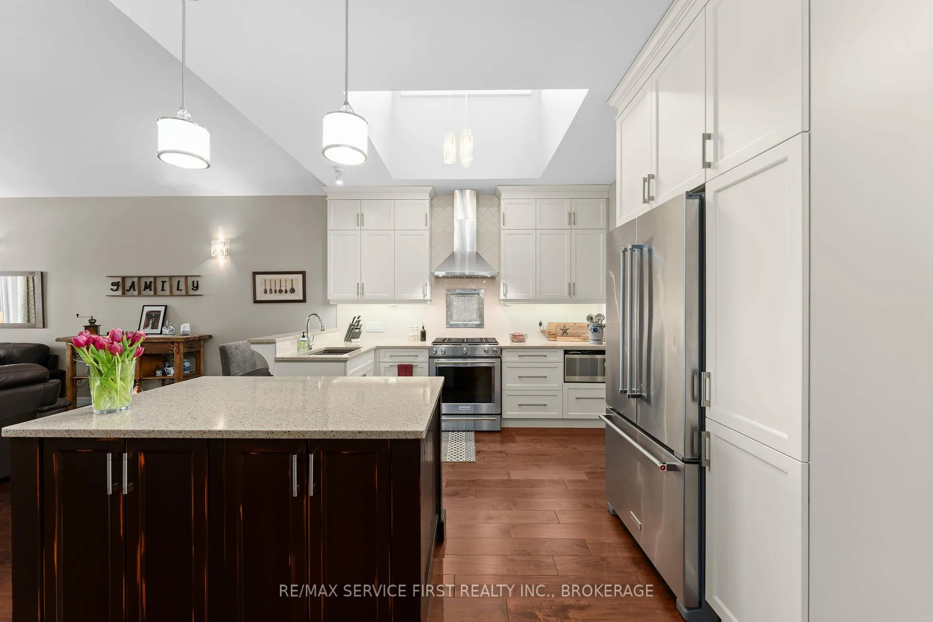 Photo 4 of 270 Pauline Tom Avenue, Kingston, Kingston East (Incl Barret Crt) — HOMEH
