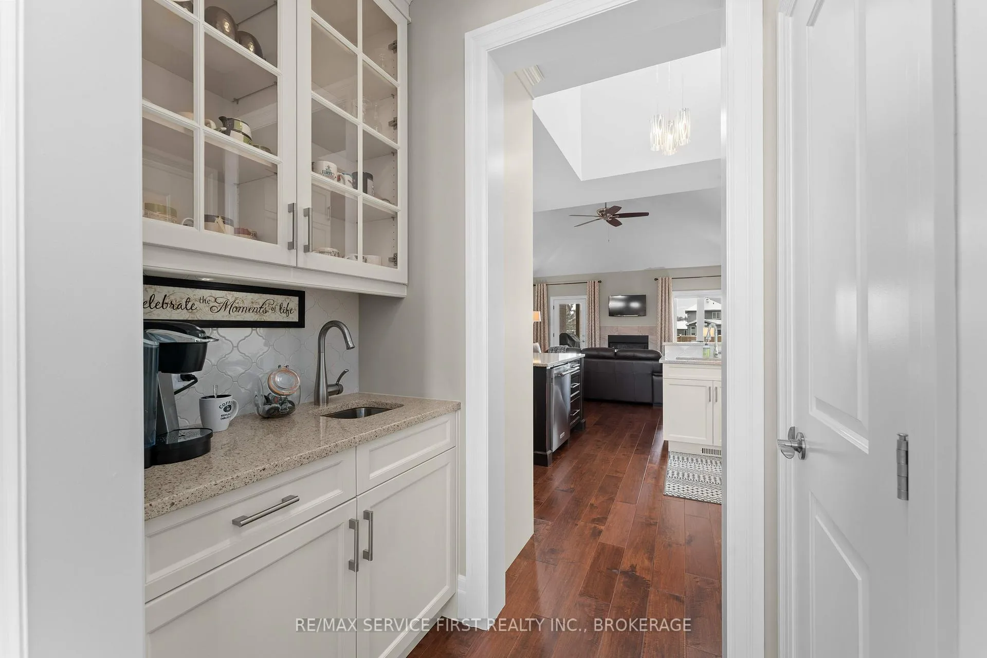 Photo 8 of 270 Pauline Tom Avenue, Kingston, Kingston East (Incl Barret Crt) — HOMEH