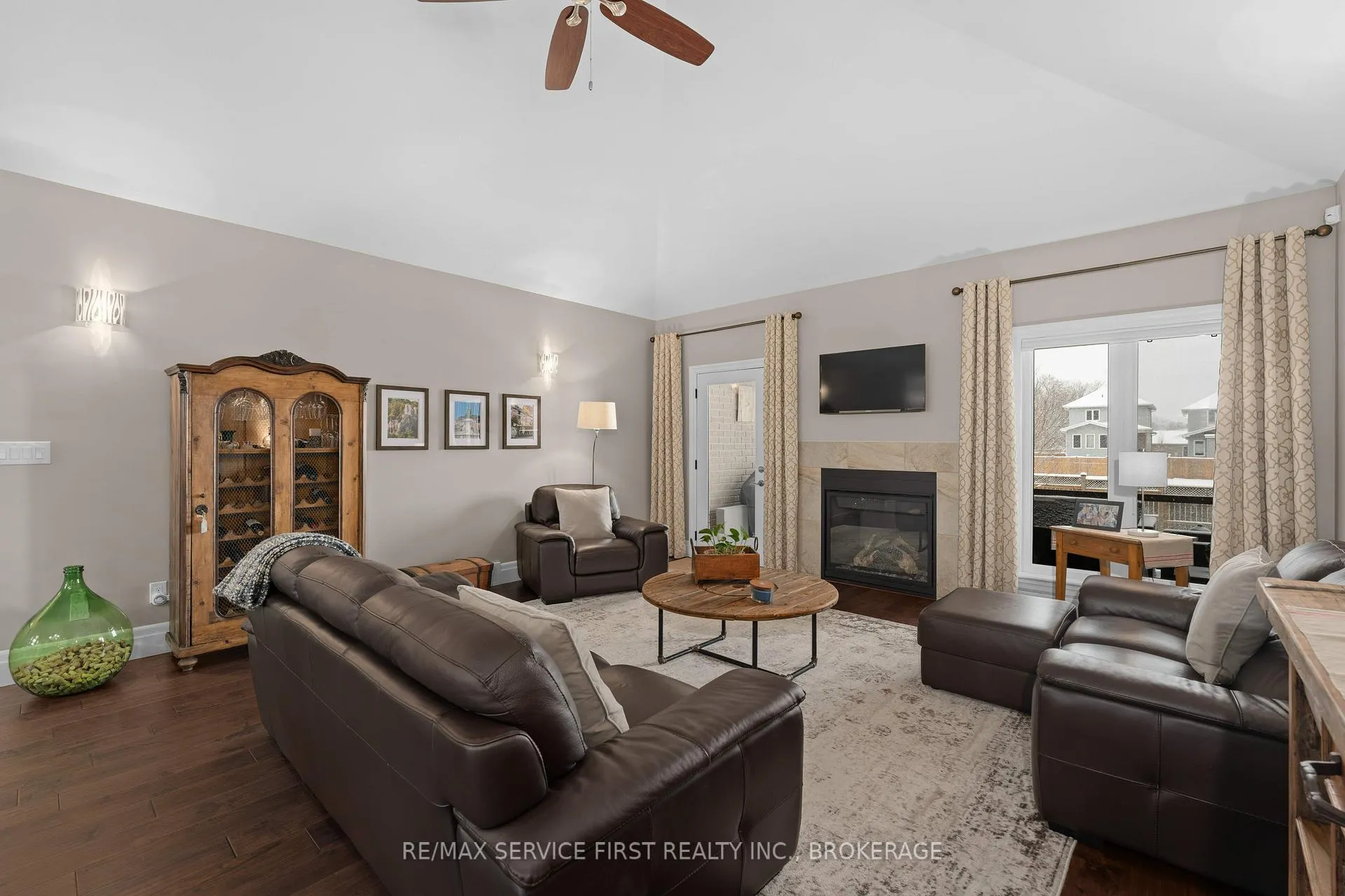 Photo 9 of 270 Pauline Tom Avenue, Kingston, Kingston East (Incl Barret Crt) — HOMEH