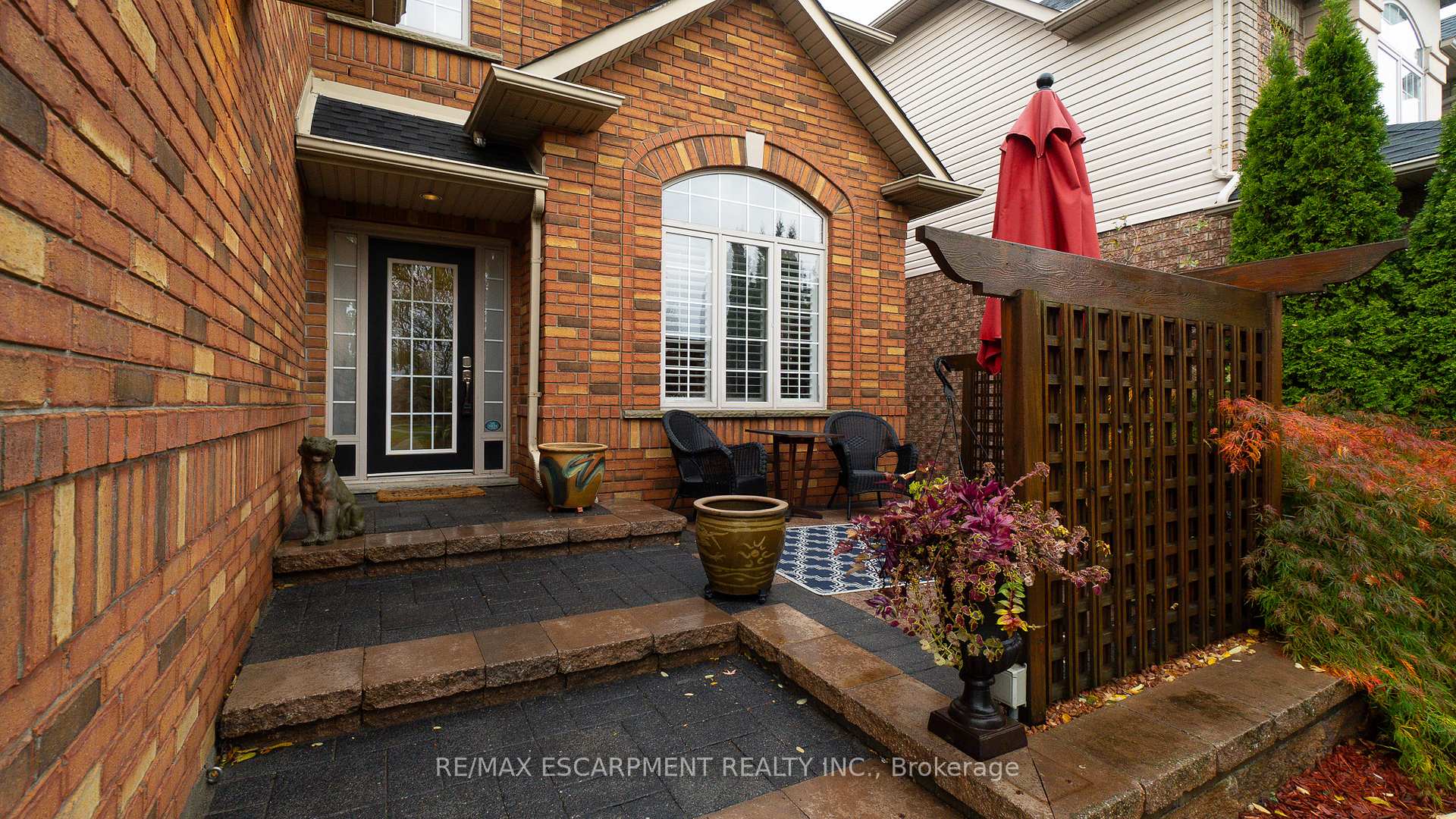 Photo 5 of 151 Moorland Crescent, Hamilton, Meadowlands — HOMEH