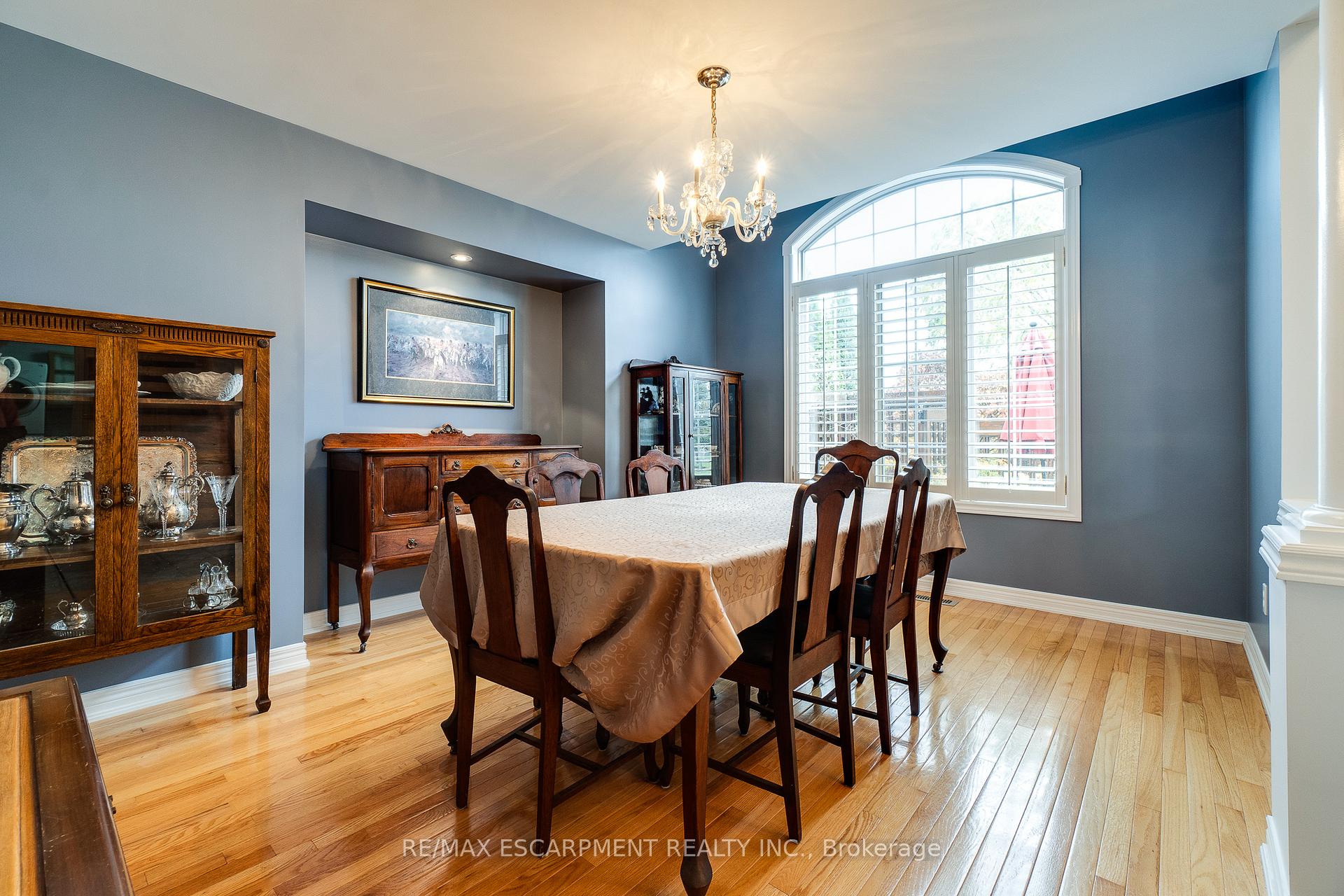 Photo 8 of 151 Moorland Crescent, Hamilton, Meadowlands — HOMEH