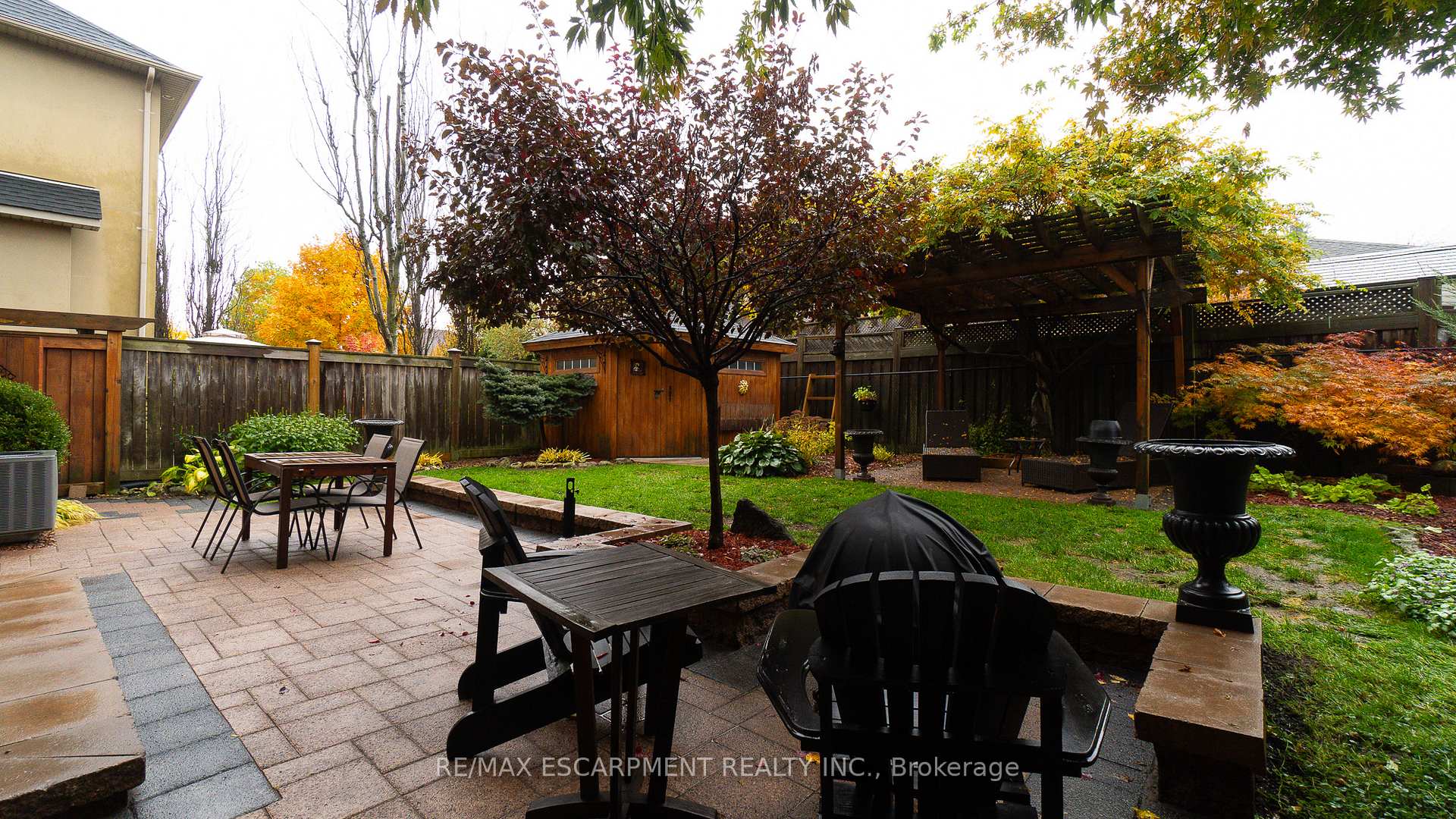 Photo 34 of 151 Moorland Crescent, Hamilton, Meadowlands — HOMEH
