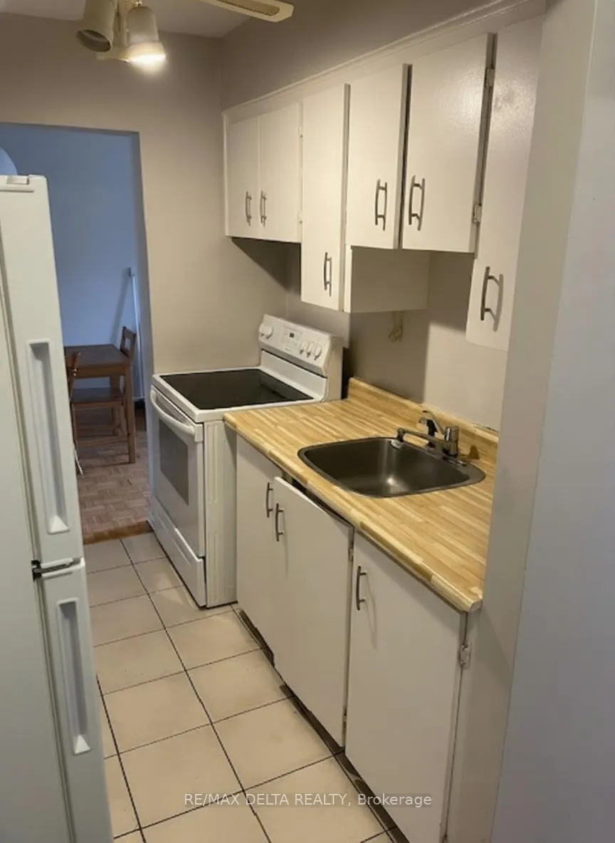 Photo 2 of Unit 101A, 2044 Arrowsmith Drive, Ottawa, Beacon Hill South — HOMEH