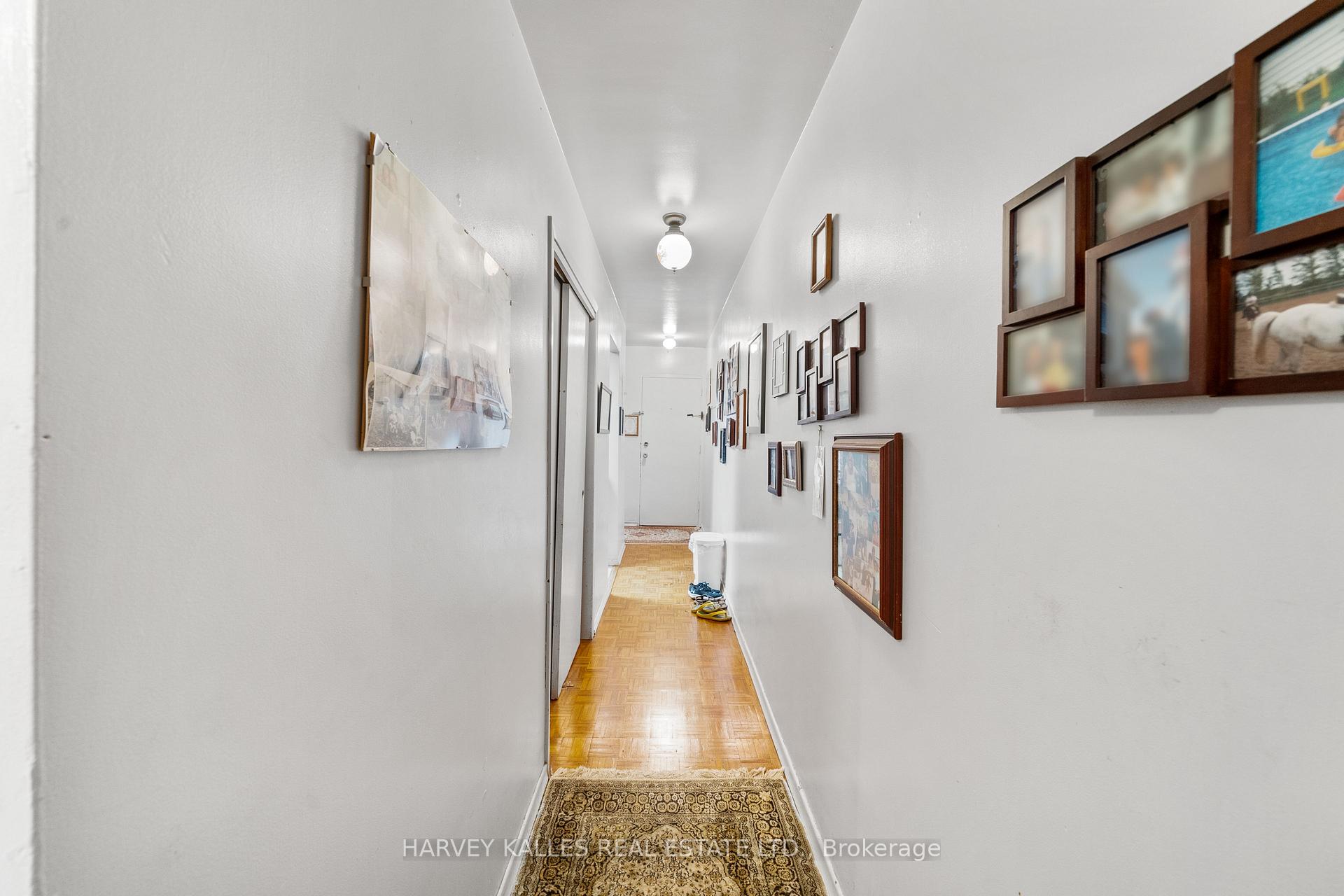 Photo 8 of 327 Queenston Street, St. Catharines, E. Chester — HOMEH