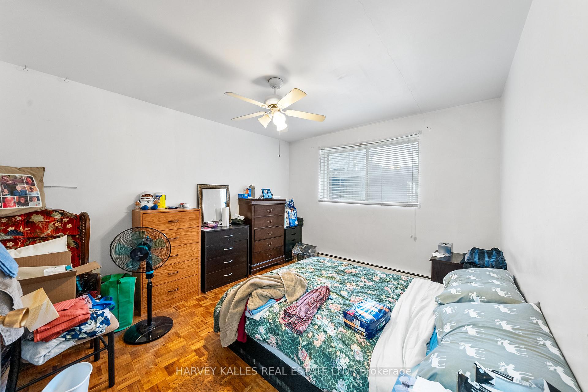 Photo 33 of 327 Queenston Street, St. Catharines, E. Chester — HOMEH