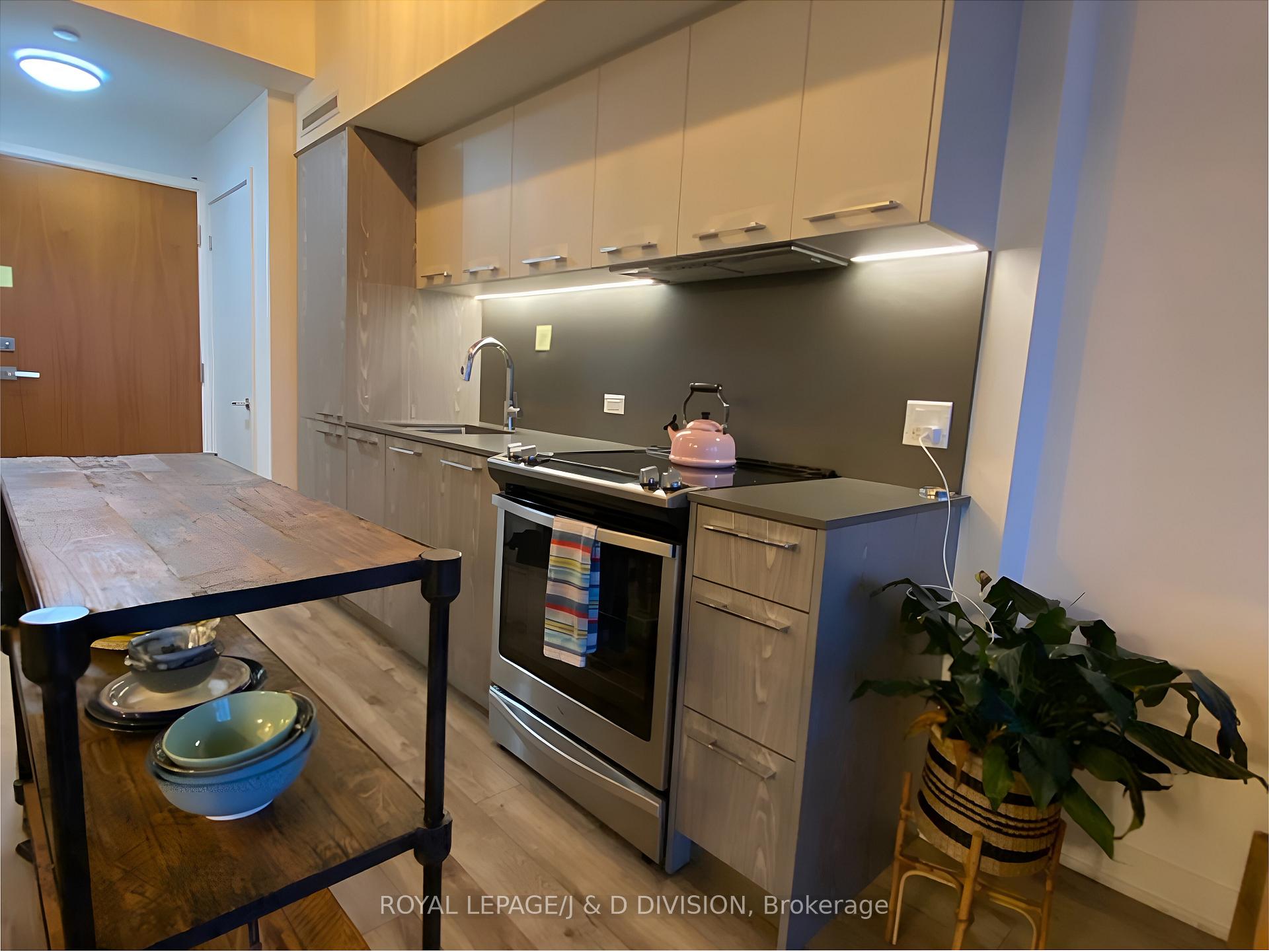 Photo 2 of Unit 611, 25 Baseball Place, Toronto, South Riverdale — HOMEH