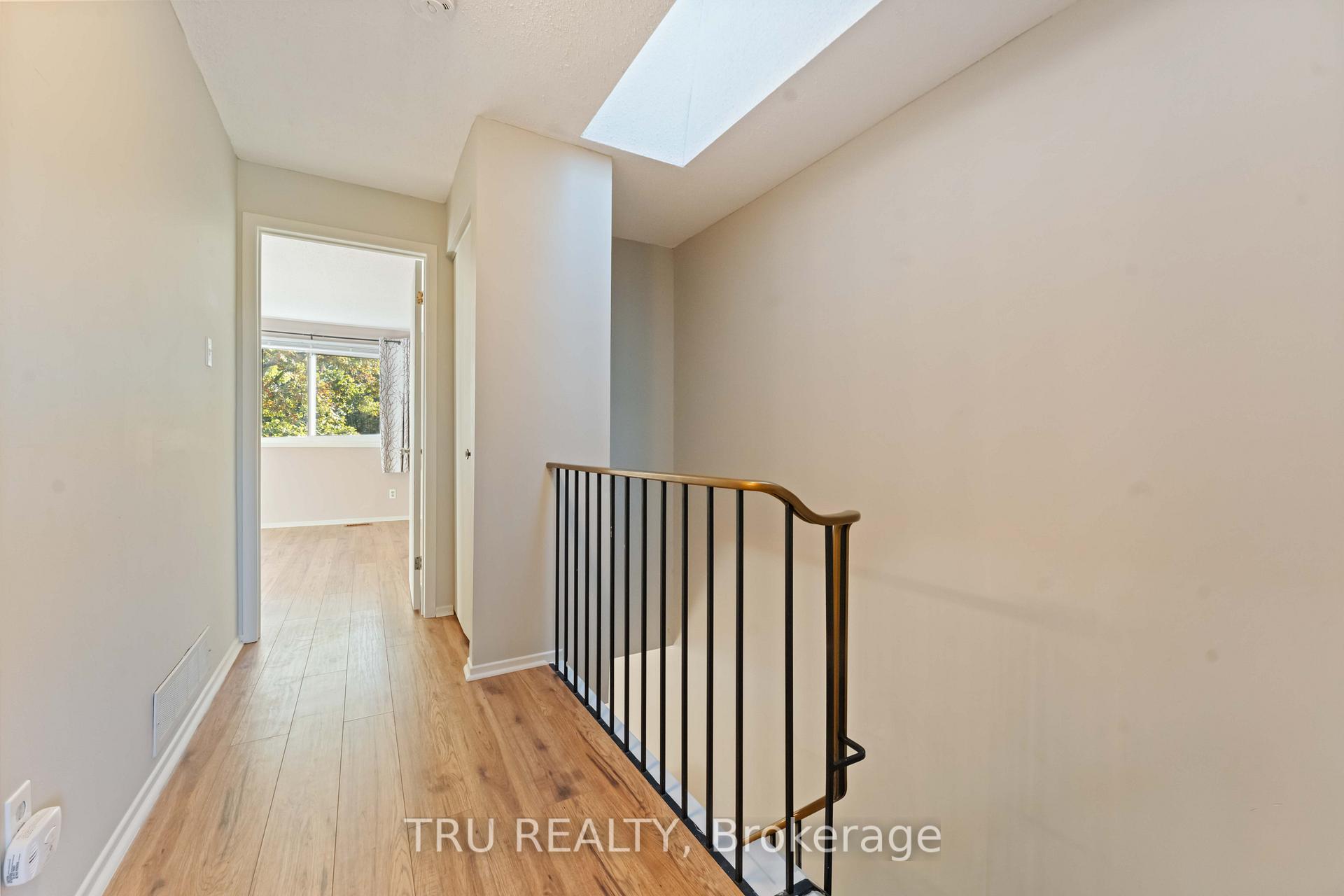 Photo 10 of 6406 Bilberry Drive, Ottawa, Orleans Wood — HOMEH