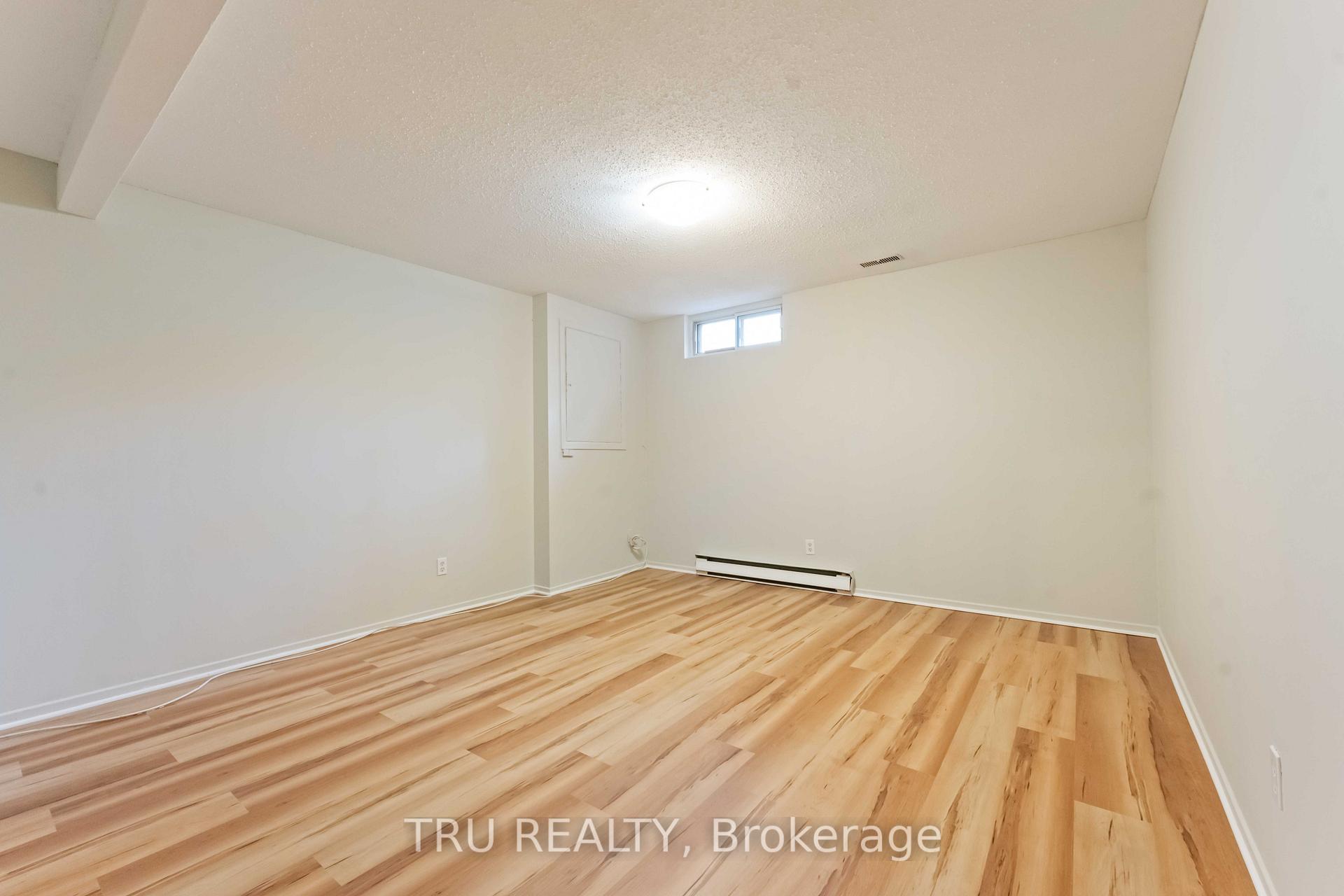 Photo 17 of 6406 Bilberry Drive, Ottawa, Orleans Wood — HOMEH
