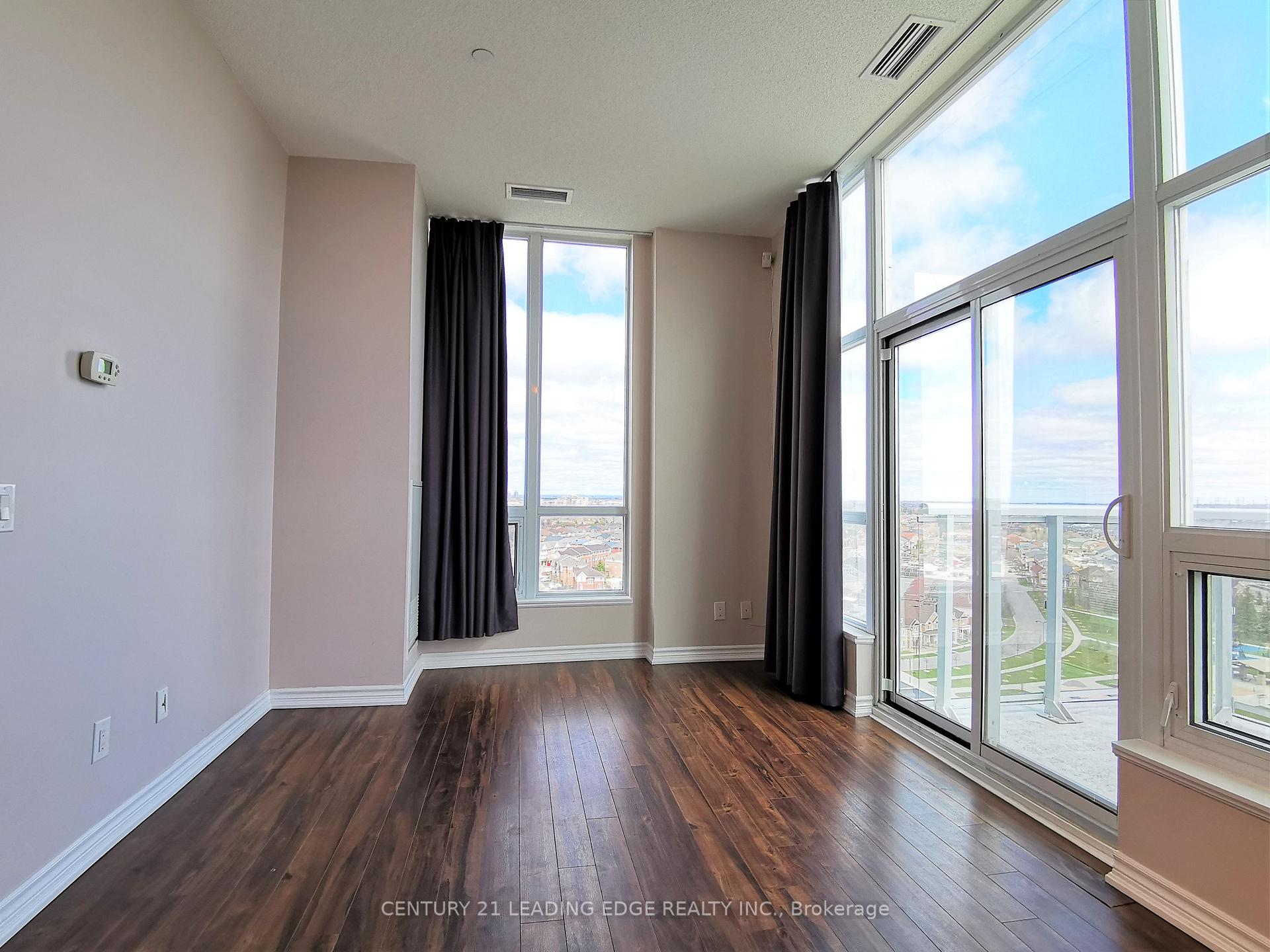Photo 4 of Unit Ph06, 8323 Kennedy Road, Markham, Village Green-South Unionville — HOMEH