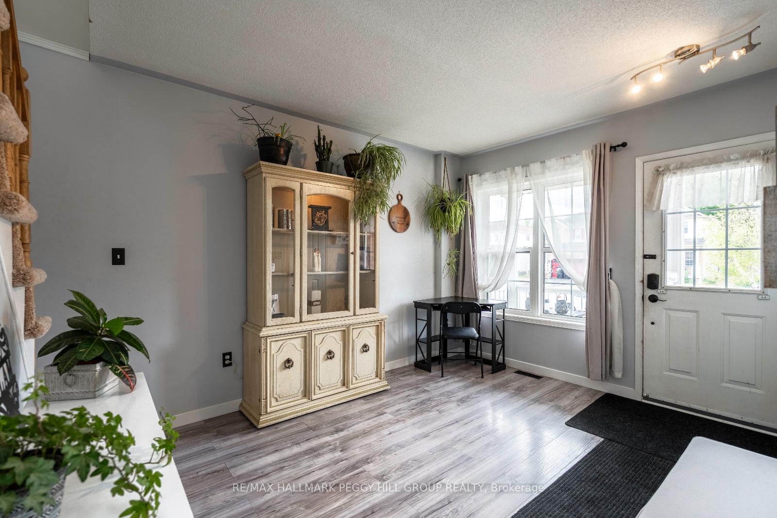 Photo 3 of 10 Truax Crescent, Essa, Angus — HOMEH