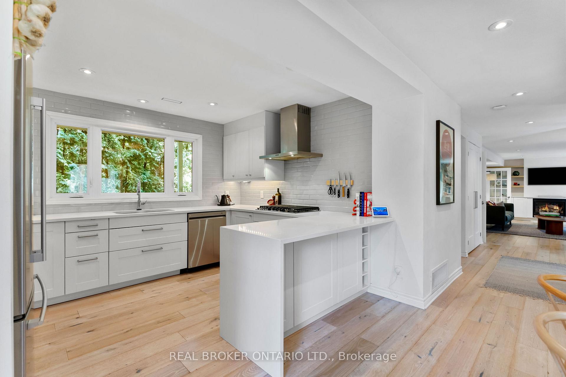 Photo 8 of 660 Bayview Drive, Ottawa, Constance Bay — HOMEH