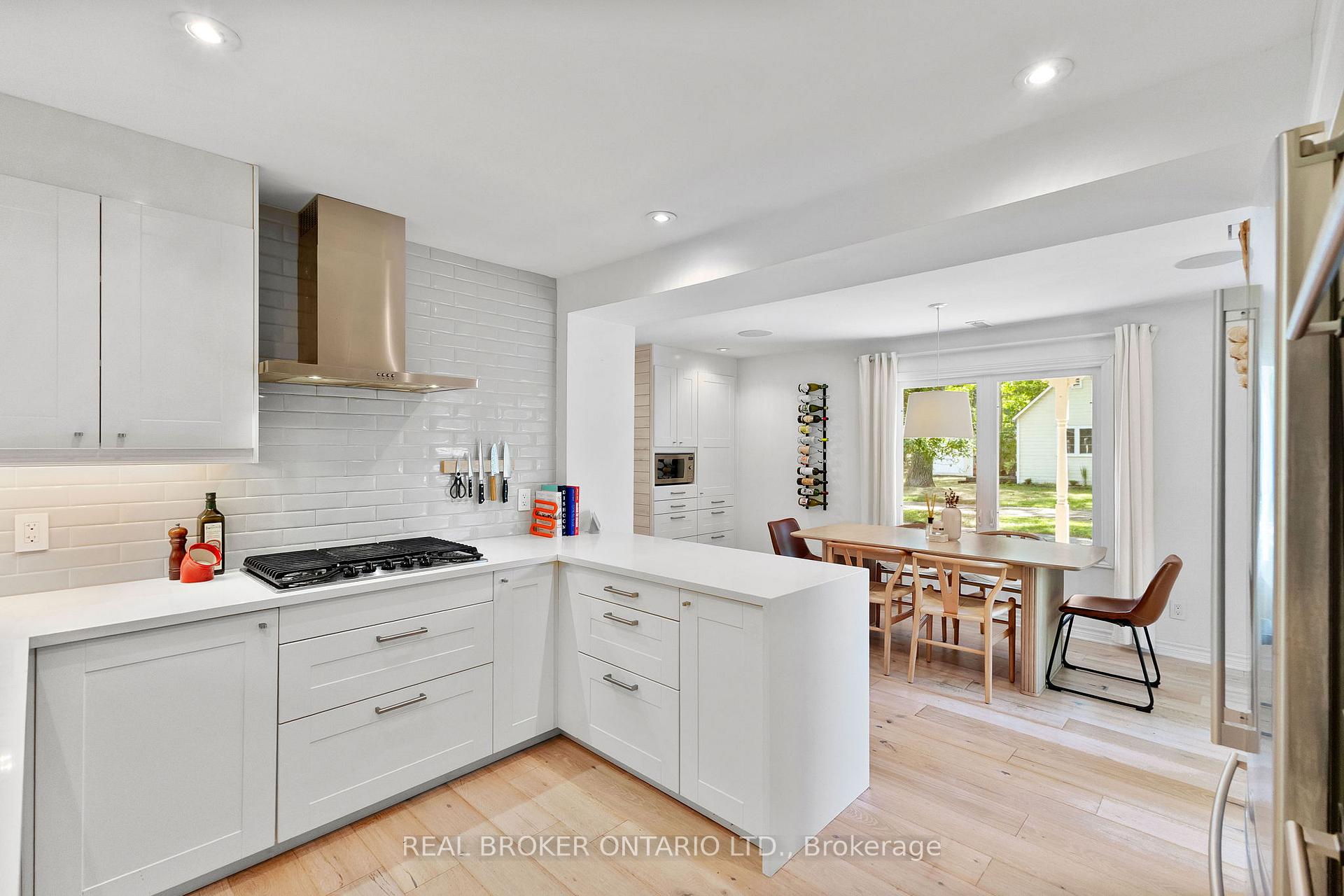 Photo 10 of 660 Bayview Drive, Ottawa, Constance Bay — HOMEH