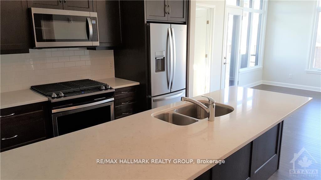 Photo 7 of Unit 304, 180 Boundstone Way, Ottawa, Kanata - Kanata Lakes/Heritage Hills — HOMEH