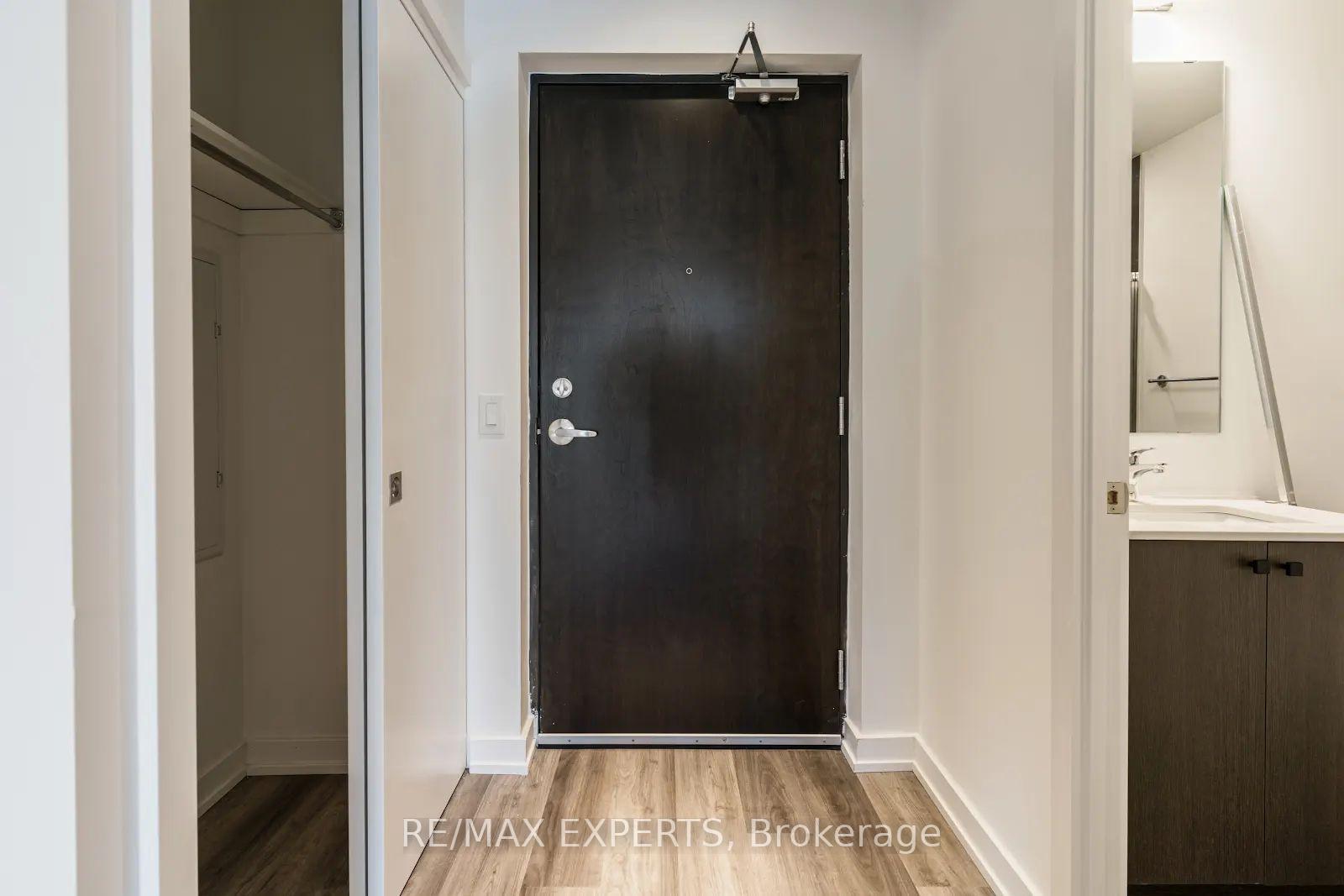Photo 6 of Unit 302, 430 Essa Road, Barrie, Holly — HOMEH