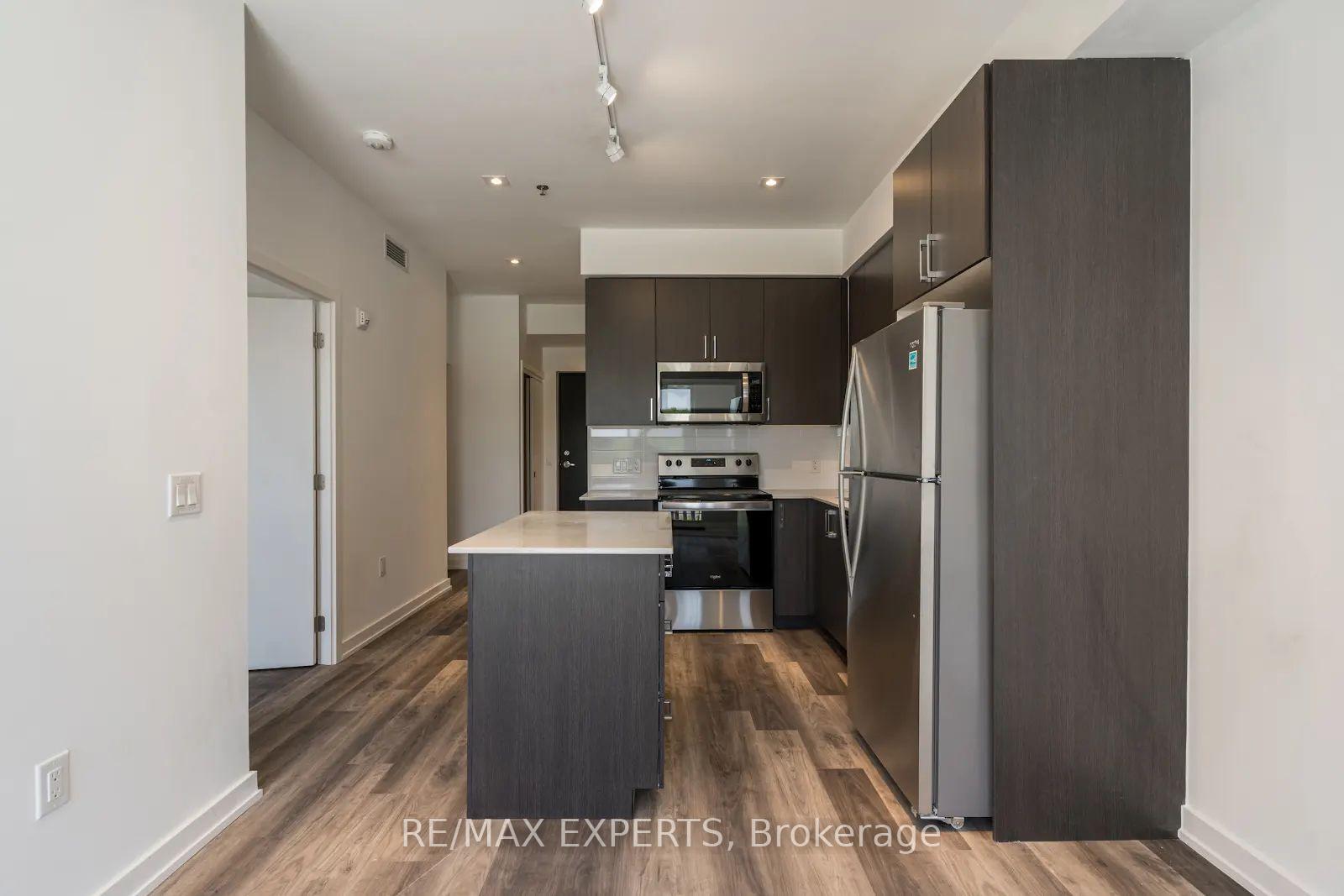 Photo 18 of Unit 302, 430 Essa Road, Barrie, Holly — HOMEH