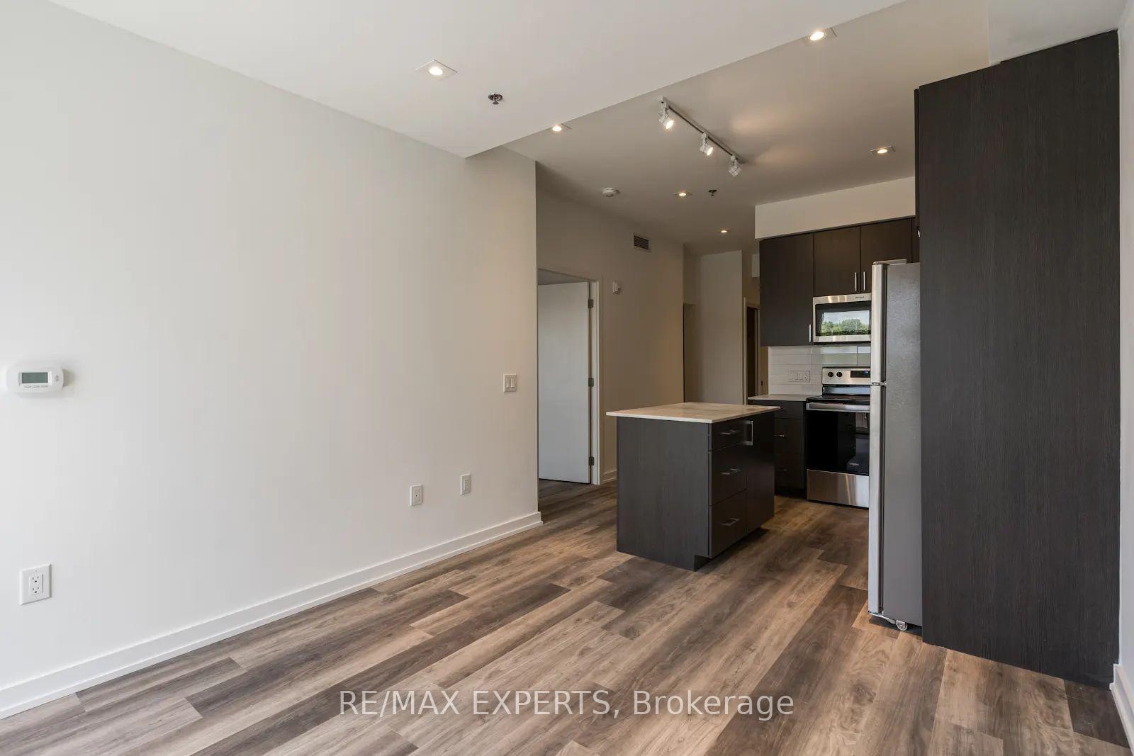 Photo 24 of Unit 302, 430 Essa Road, Barrie, Holly — HOMEH