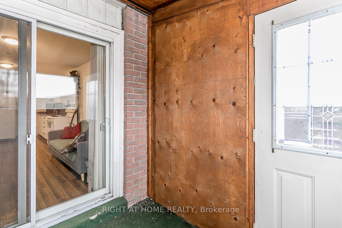 Photo 22 of Unit Lower, 20 Carlton Road, Barrie, Cundles East — HOMEH