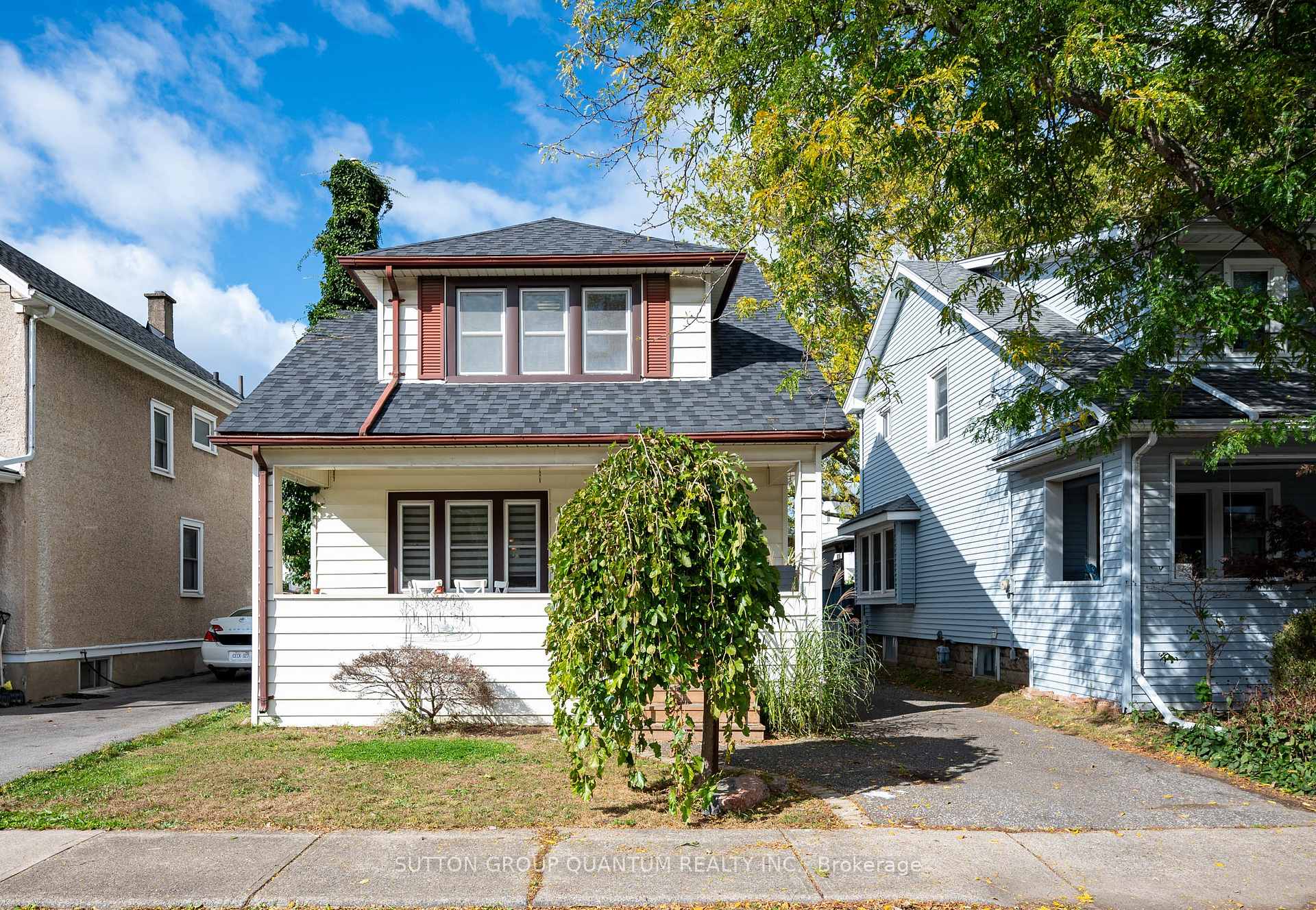 Photo 3 of 31 Albert Street, St. Catharines, Downtown — HOMEH