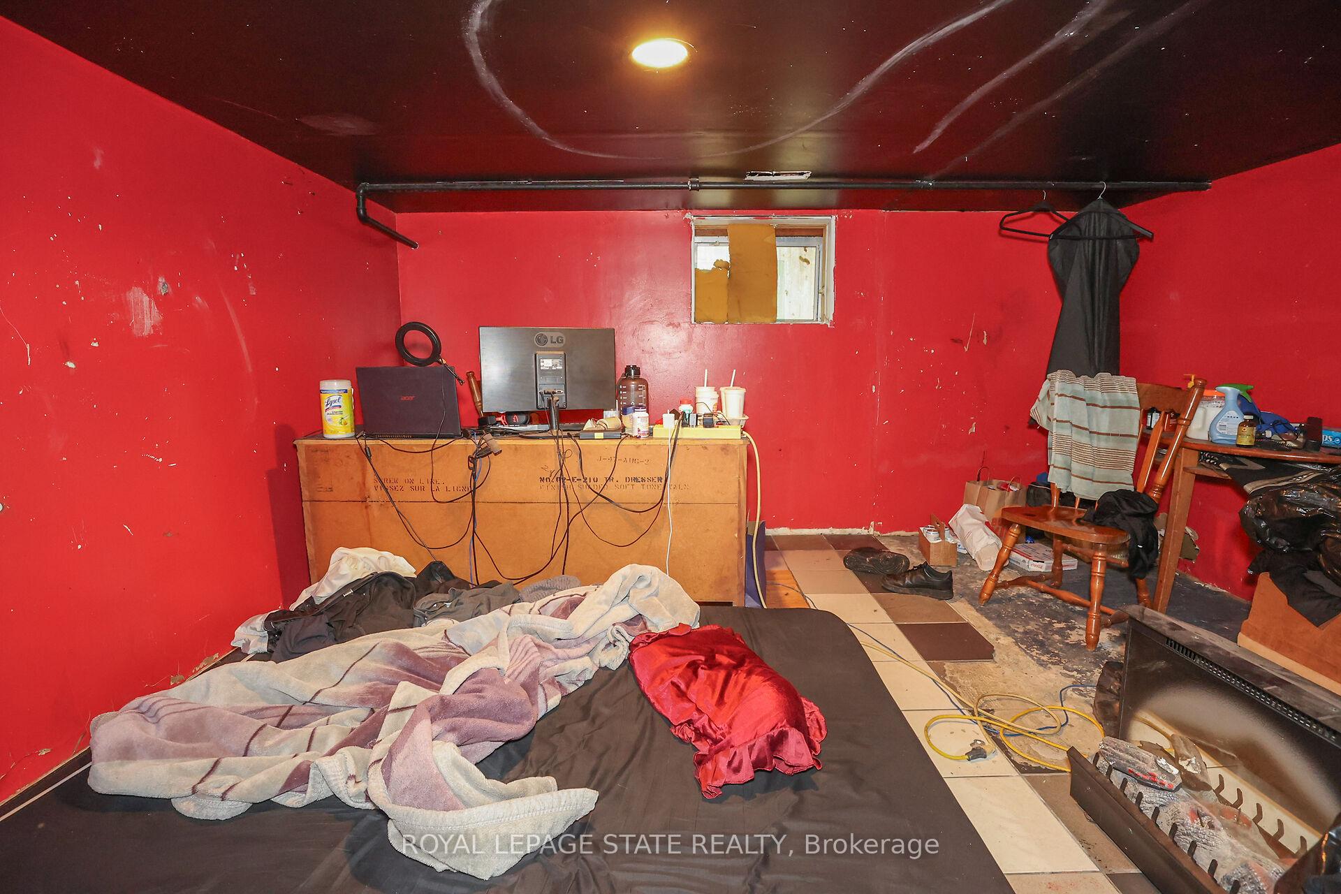 Photo 1 of 344 Barton Street, Hamilton, Stoney Creek — HOMEH