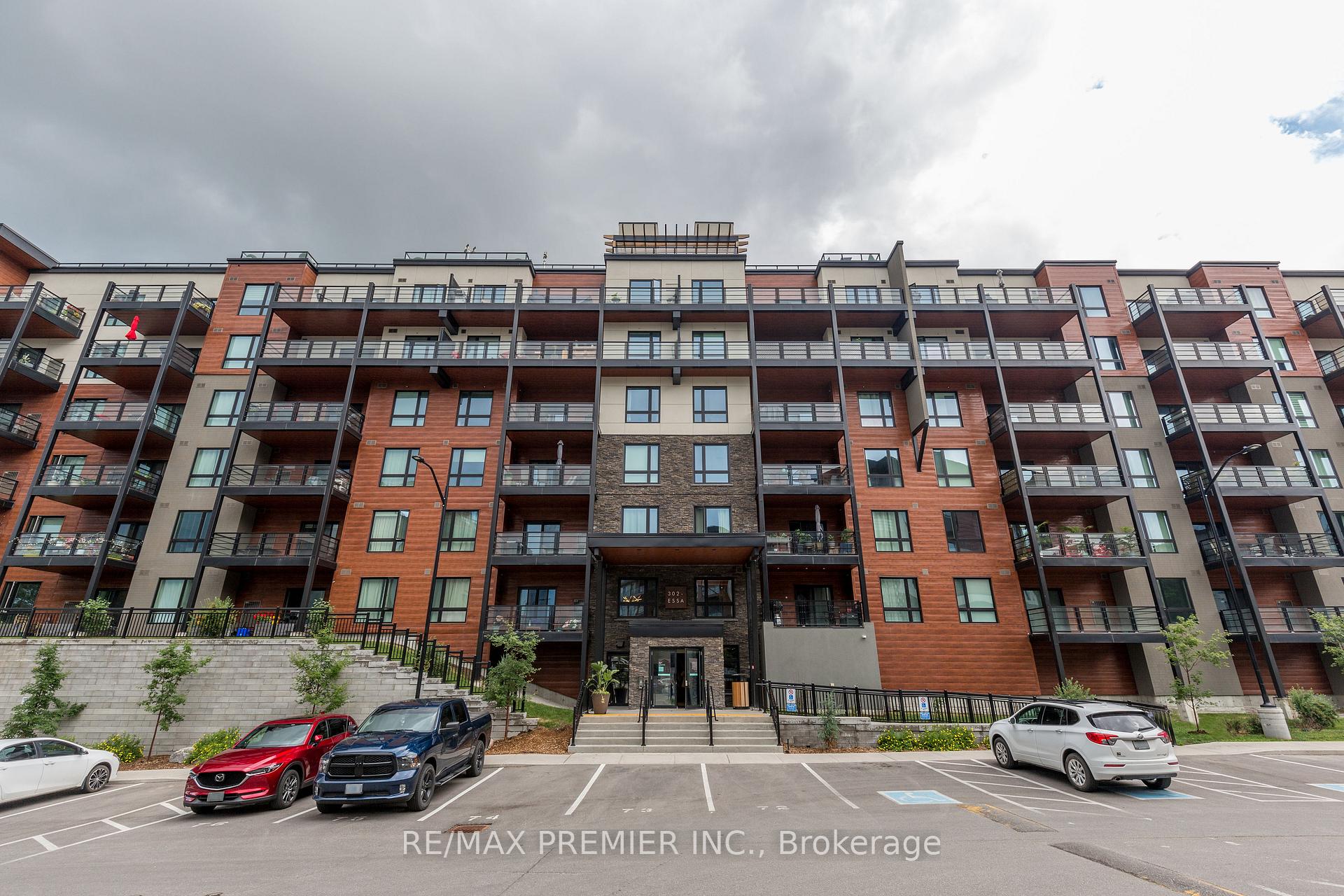 Photo 1 of Unit 513, 302 Essa Road, Barrie, 400 West — HOMEH
