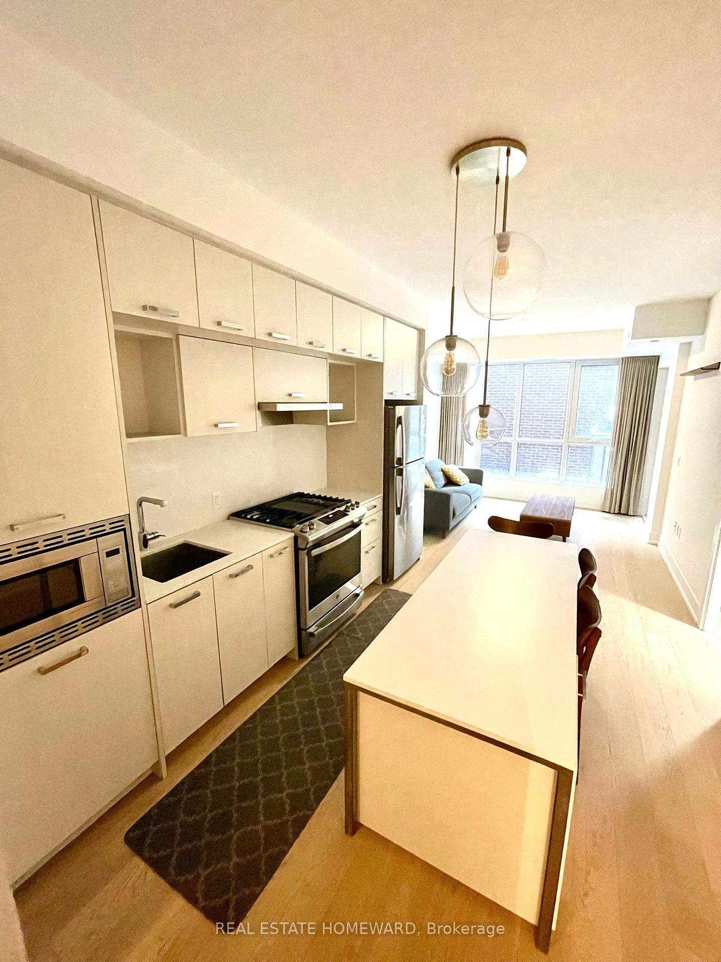 Photo 15 of Unit 201, 1331 Queen Street E, Toronto, Greenwood-Coxwell — HOMEH